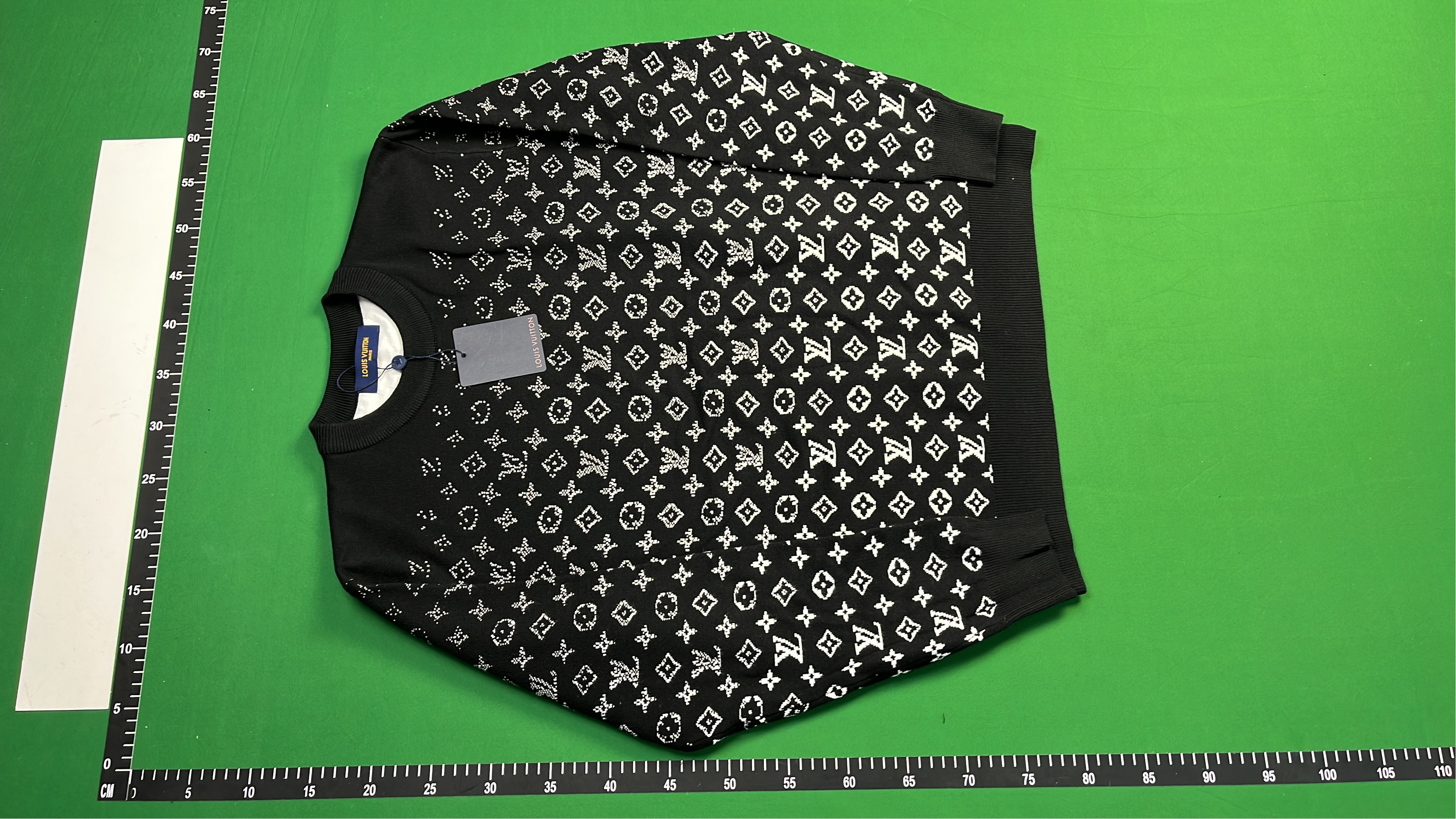 LV Monogram Pattern Knit Sweater Men's Fashion Winter Wear