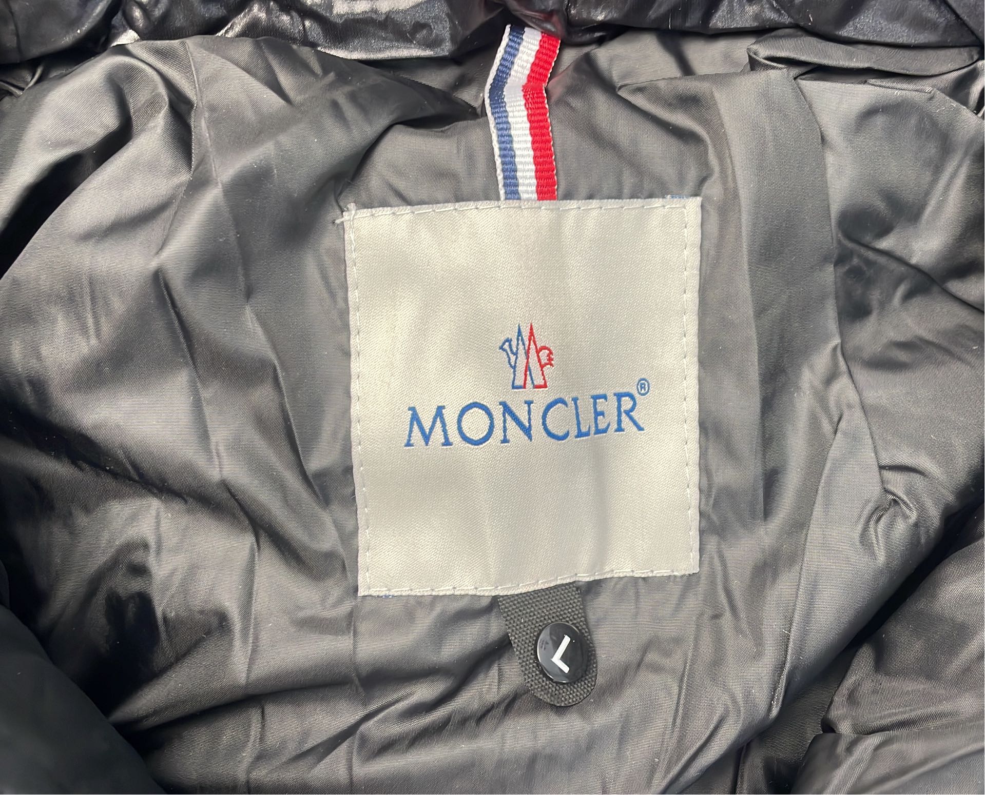 Moncler Down Jacket for Women - Lightweight Winter Coat with Hood