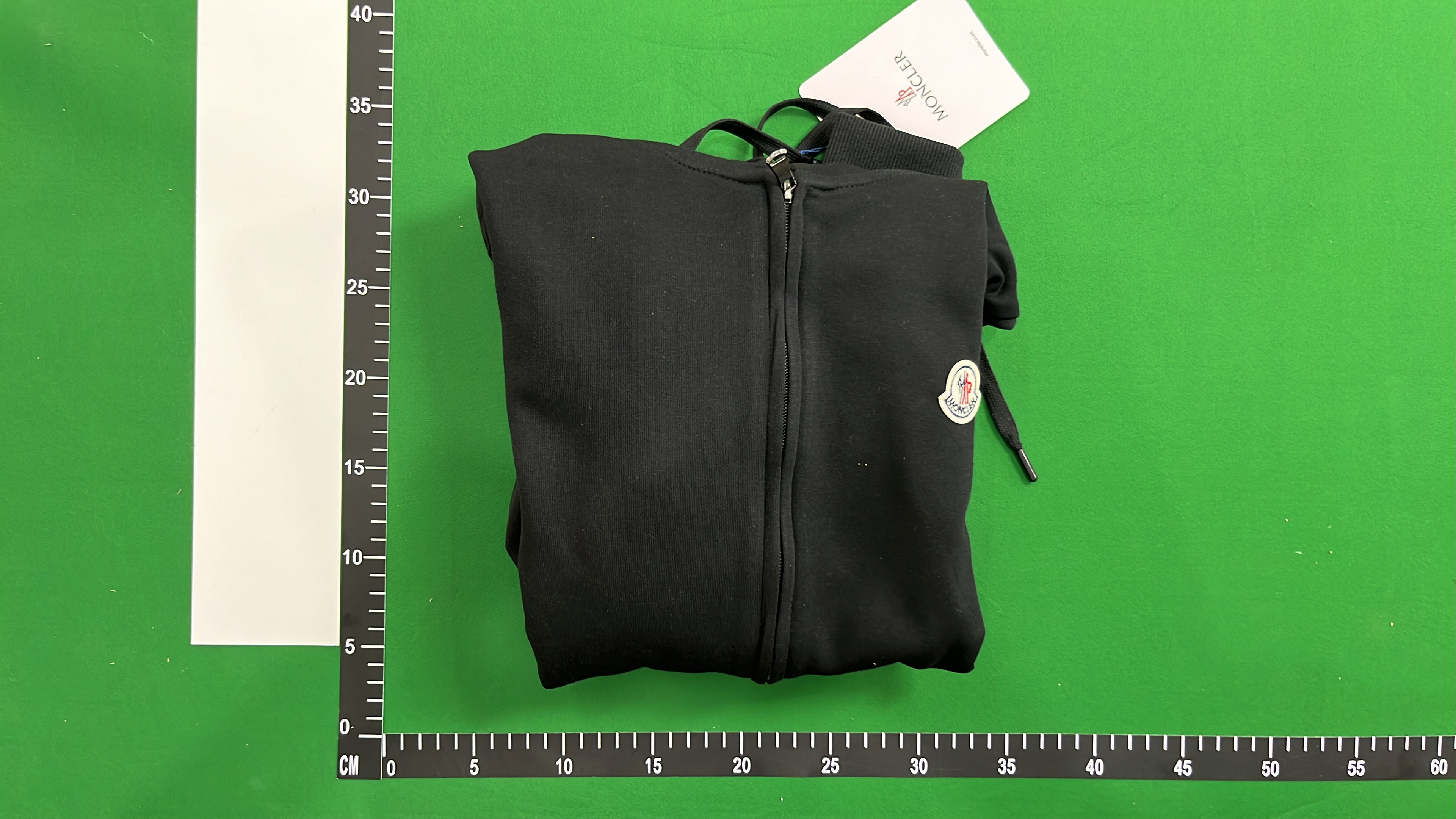 Dark Gray Zip-Up Hoodie for Men and Women - Comfortable Sweatshirt with Pockets