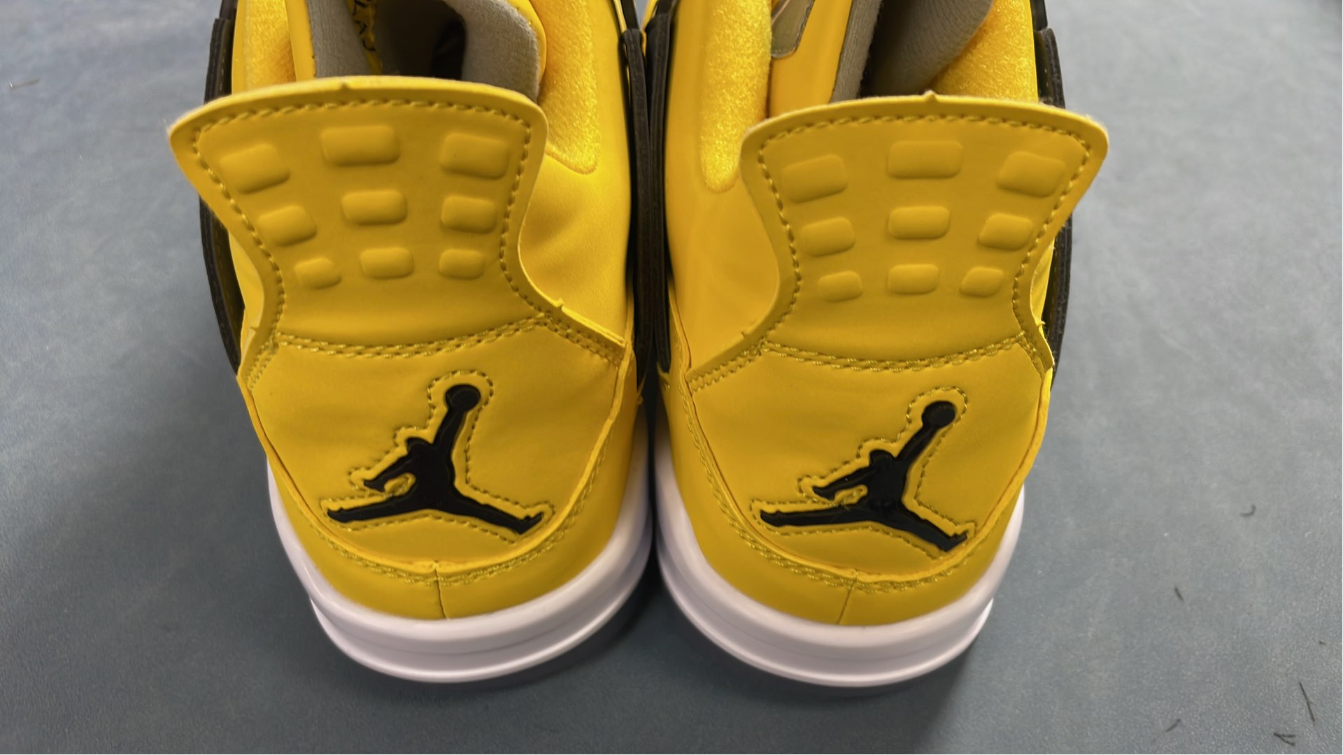 Air Jordan 4 Retro Pure Original Collection