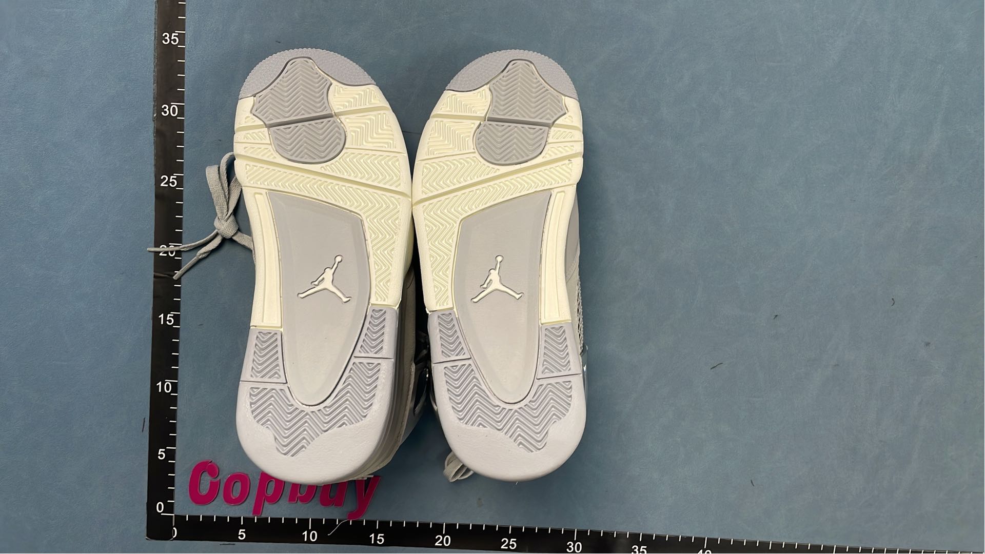 Air Jordan 4 Retro Pure Original Collection