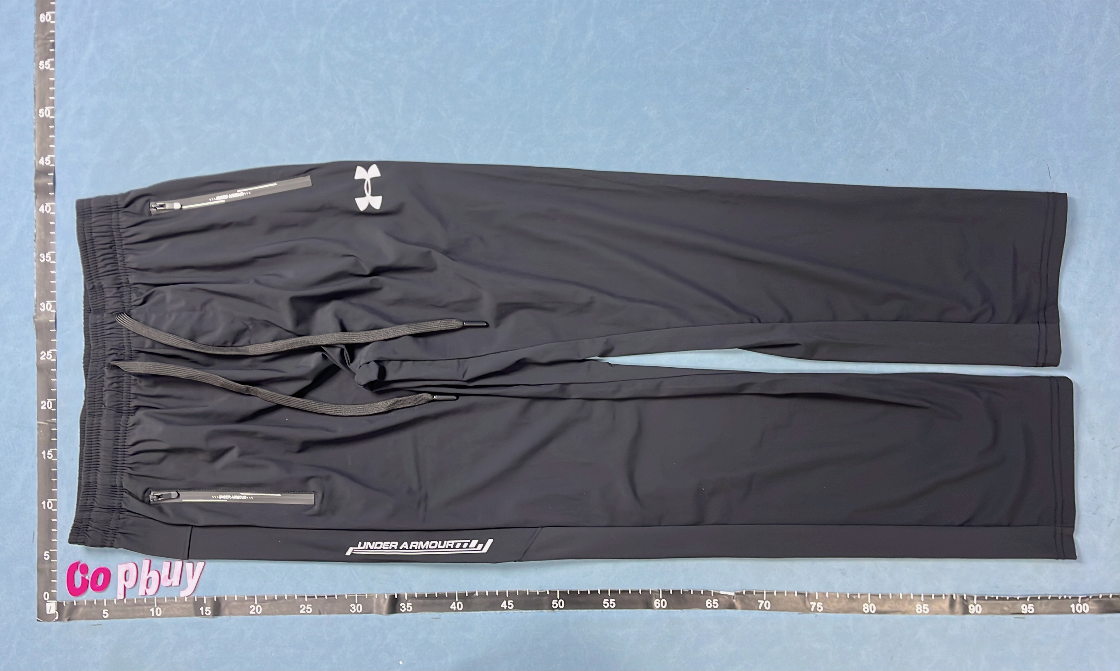 Under Armour Men's Training Pants - Lightweight & Comfortable Fit