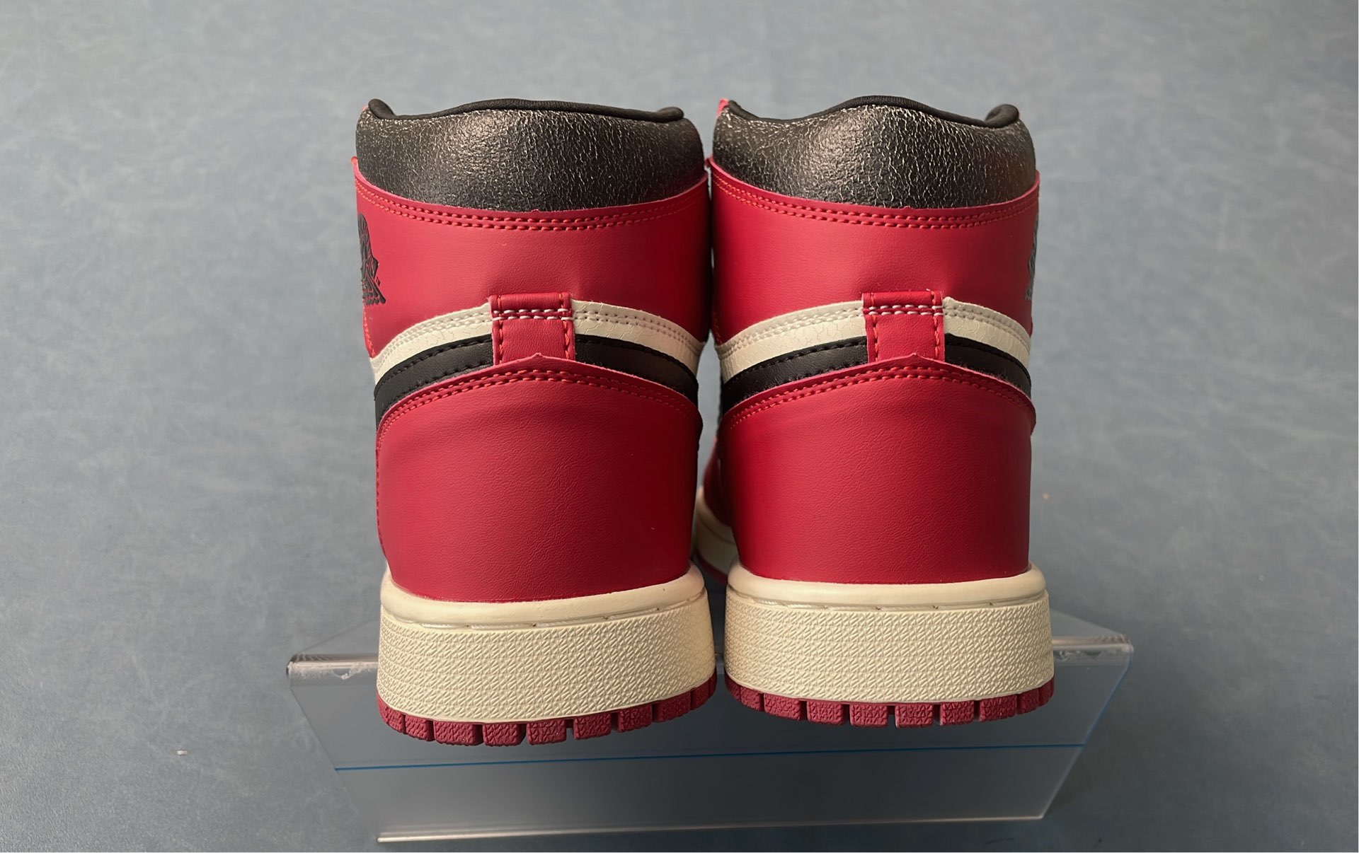 Air Jordan 1 High OG Retro Sneakers - Classic Basketball Shoes