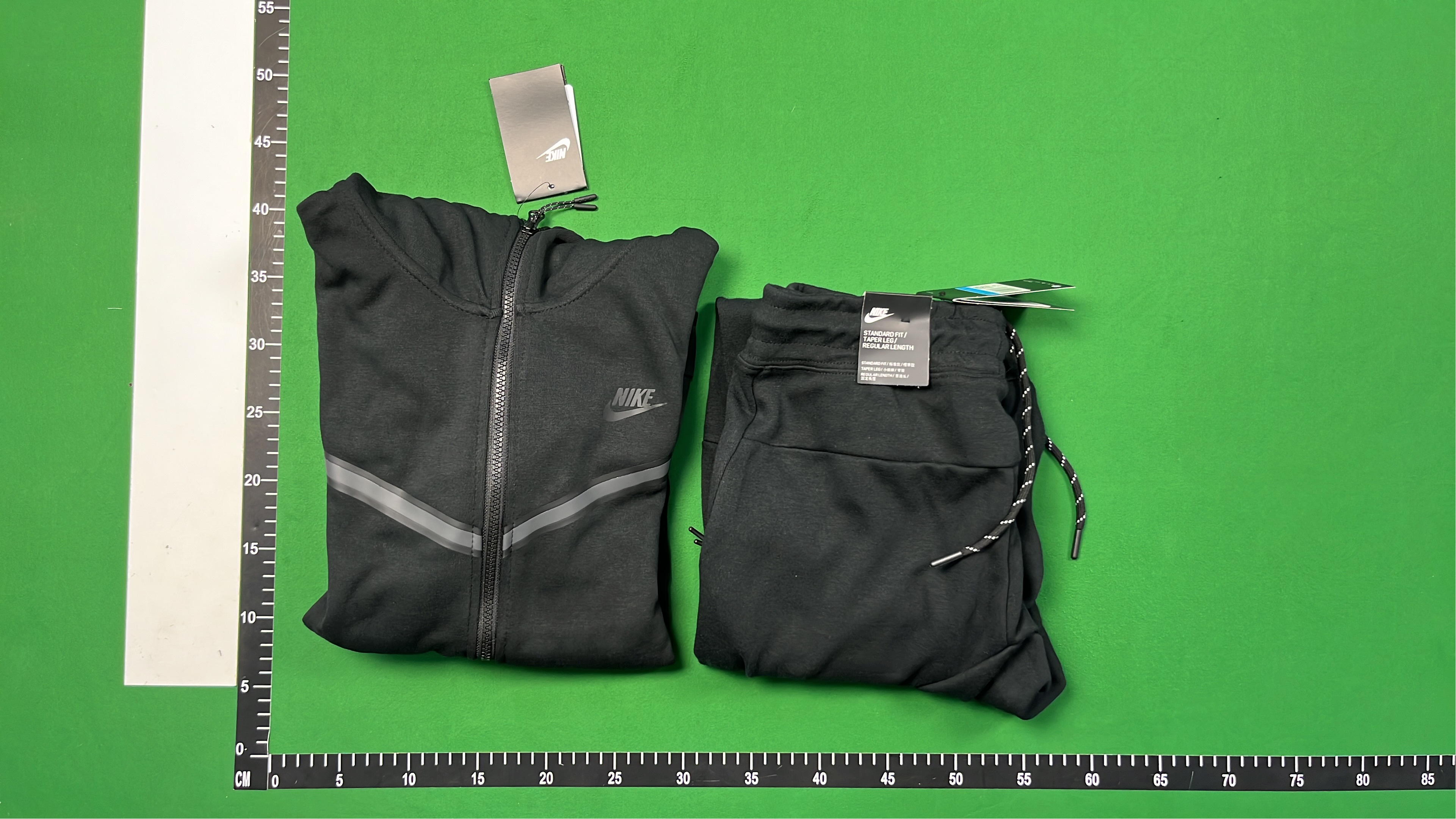 Nike Hoodie and Jogger Set for Men