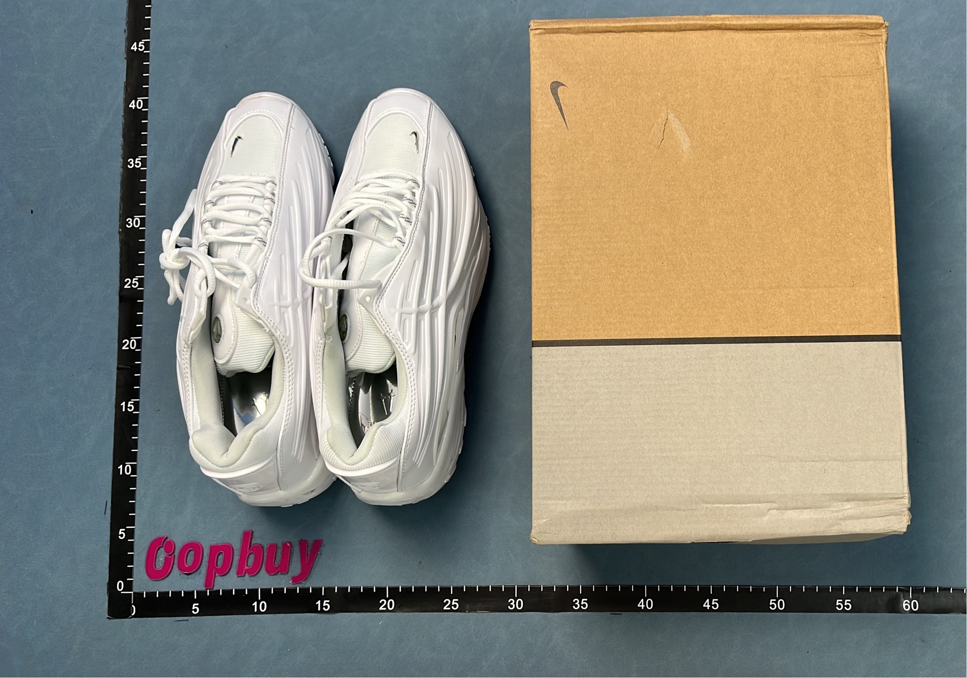 Nike Air Max 2090 White Black Red Sneakers Men Women Running Shoes