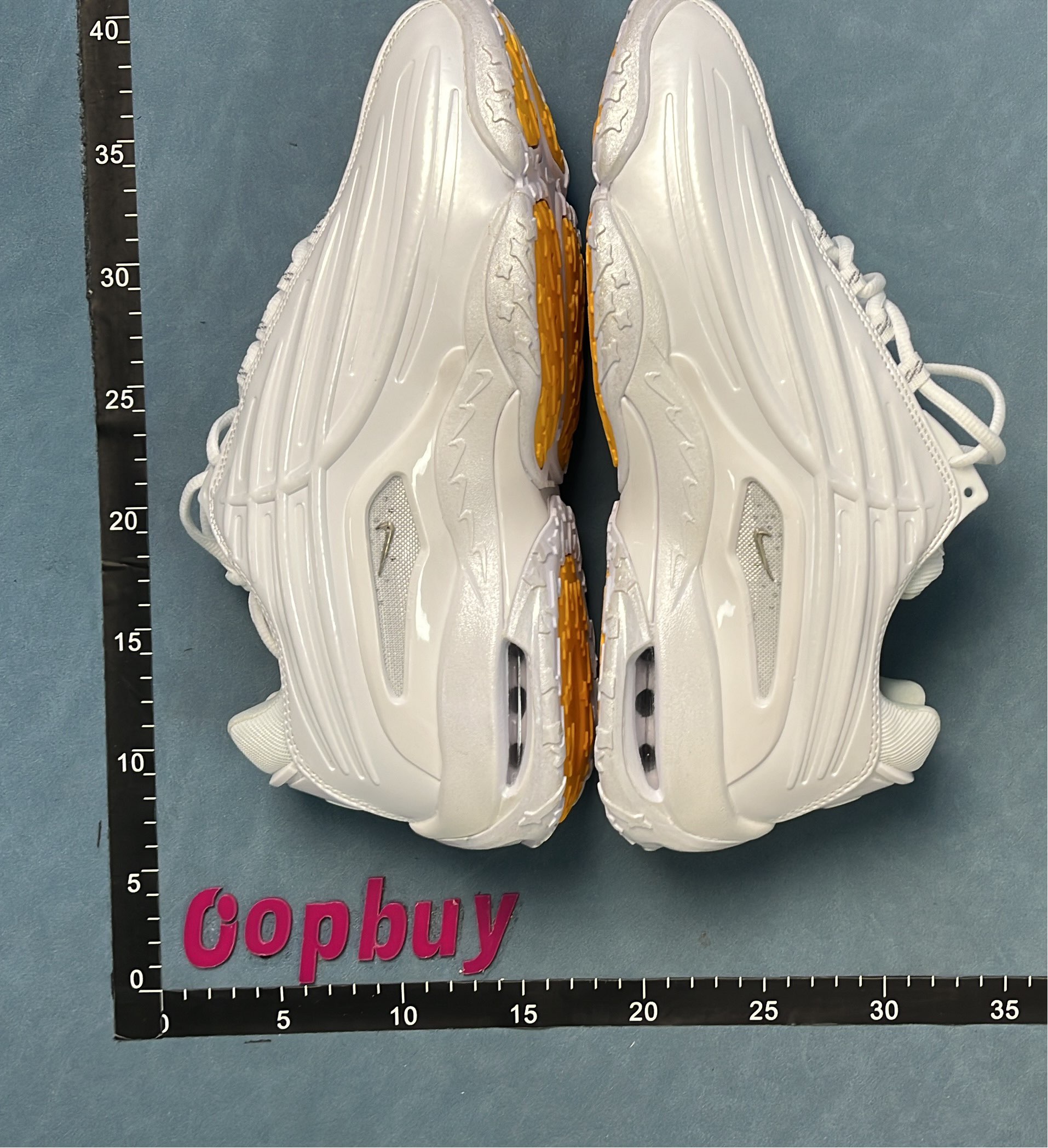 Nike Air Max 2090 White Black Red Sneakers Men Women Running Shoes
