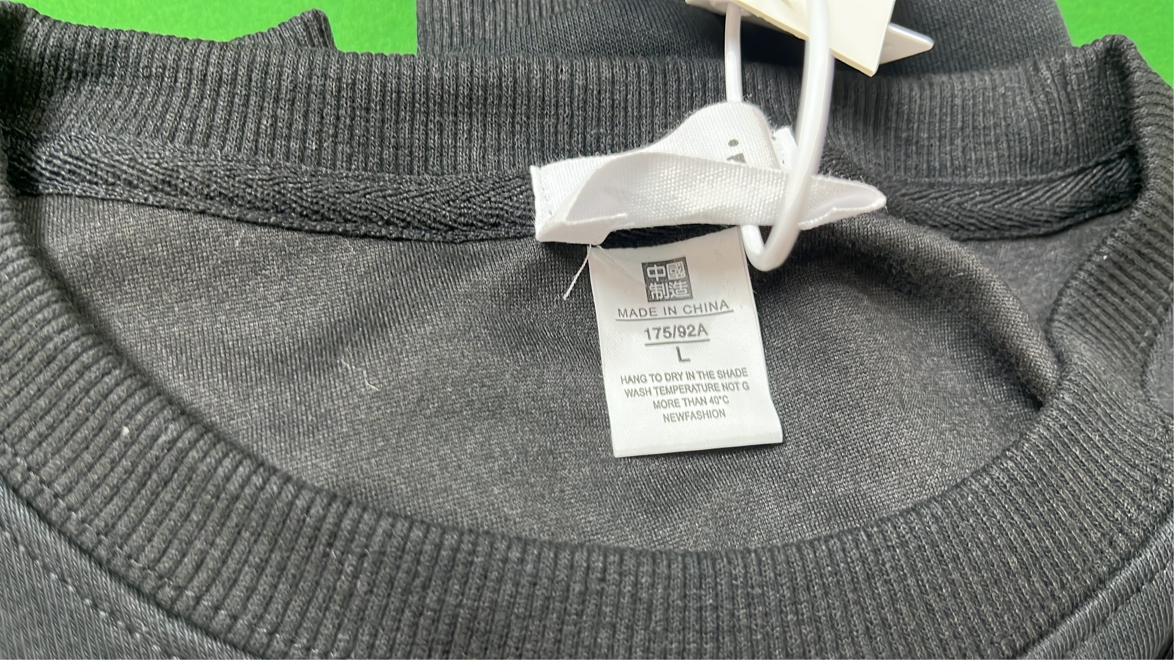 Ami Paris Heart Logo Sweatshirt - Multiple Colors
