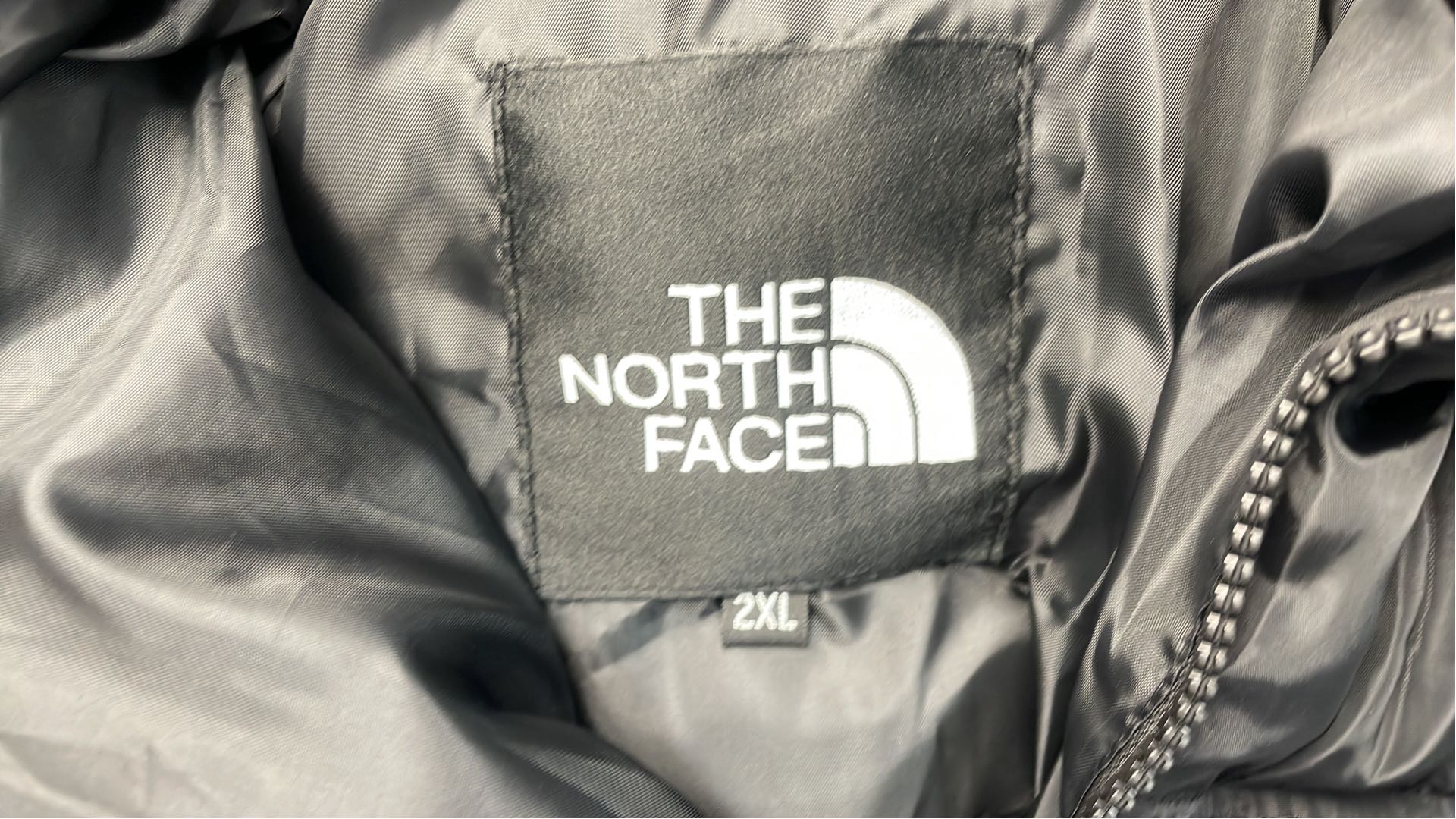 The North Face Nuptse Jacket - Lightweight Down Puffer Coat