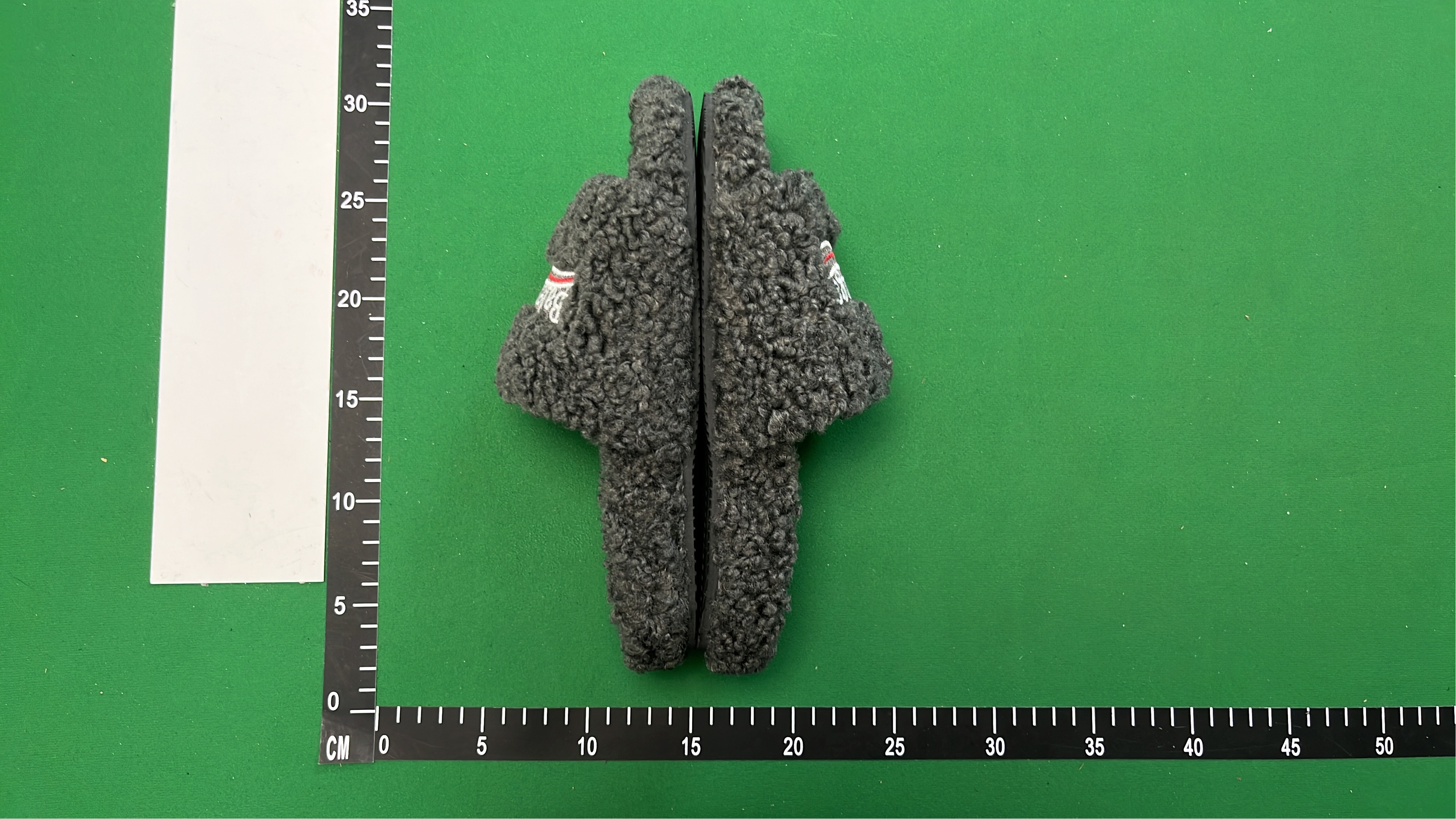 Balenciaga Furry (5+)  in the Best OopBuy Spreadsheet QC photos