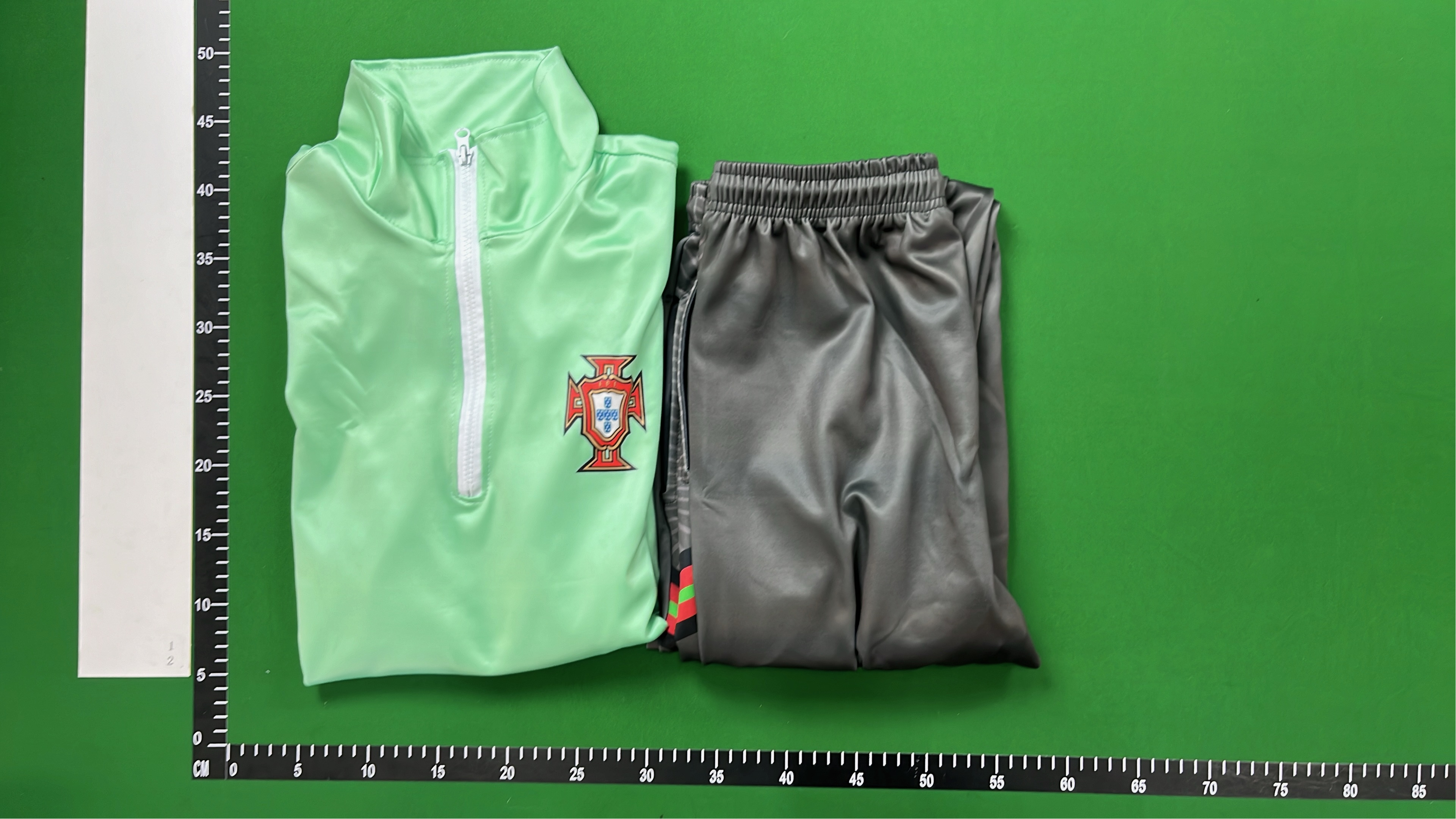 Portugal National Team Training Set Men's Long Sleeve Top and Pants