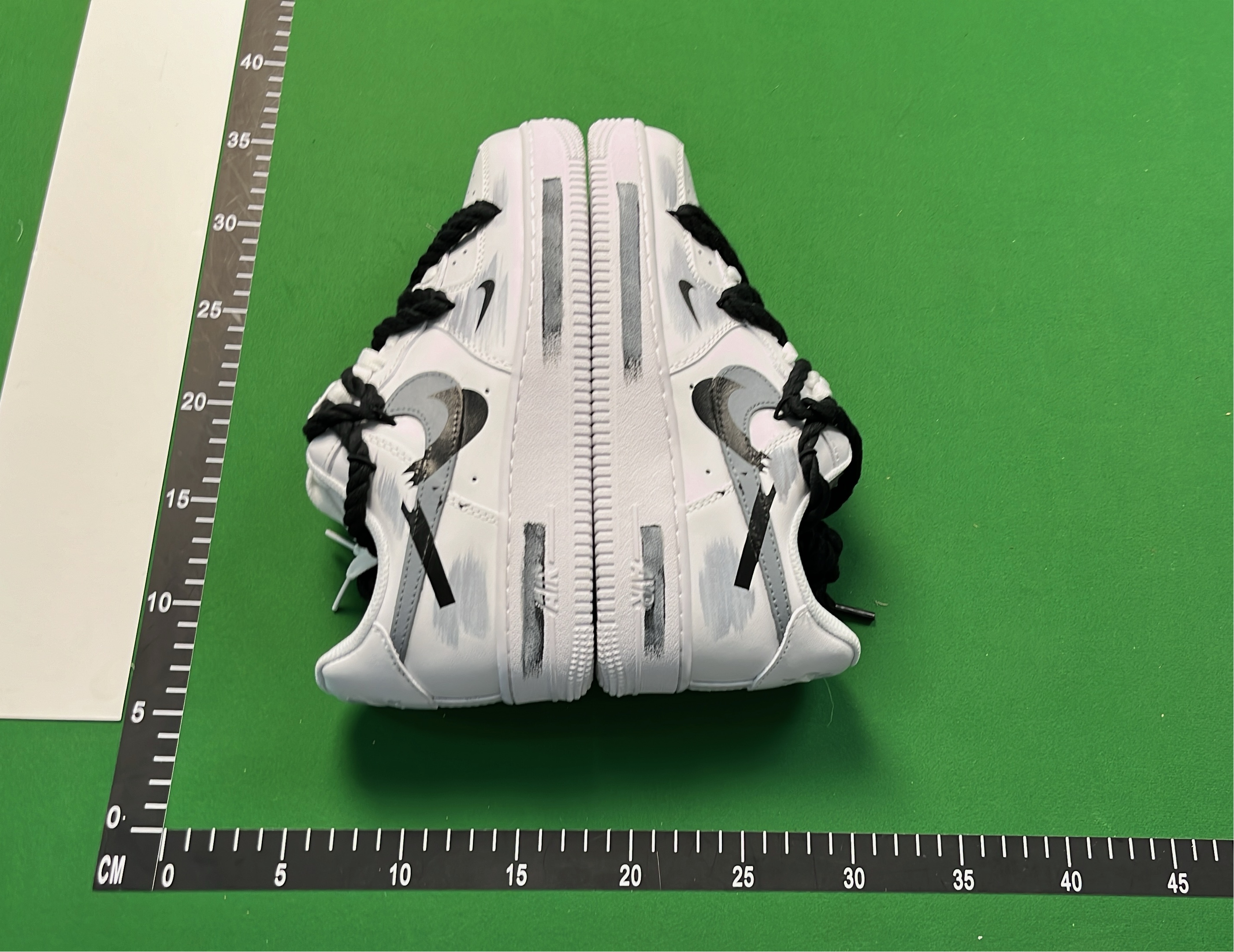 Nike Air Force 1 Low Custom Edition Sneakers