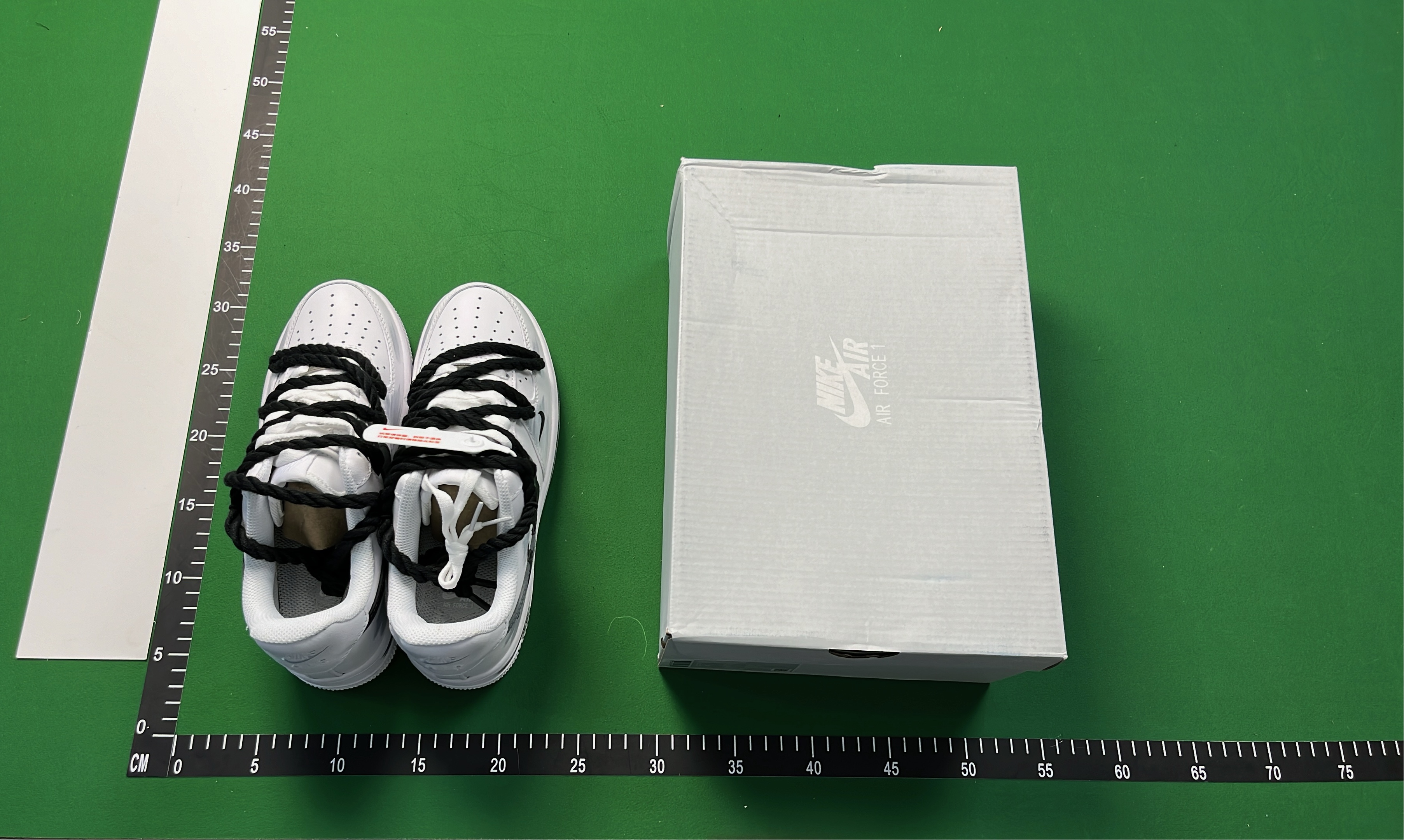 Nike Air Force 1 Low Custom Edition Sneakers