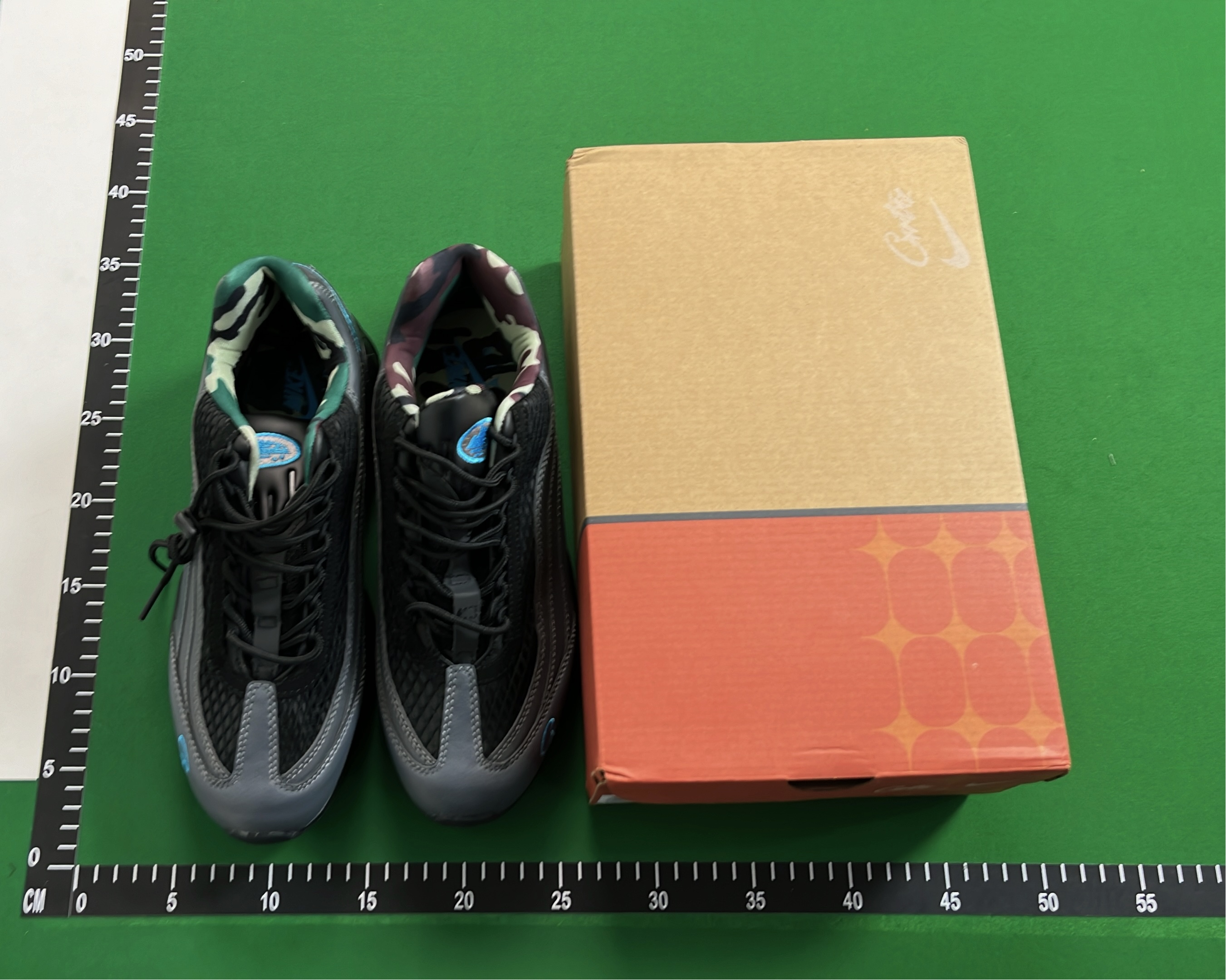 Nike Air Max 95 Grey Neon Green Running Shoes