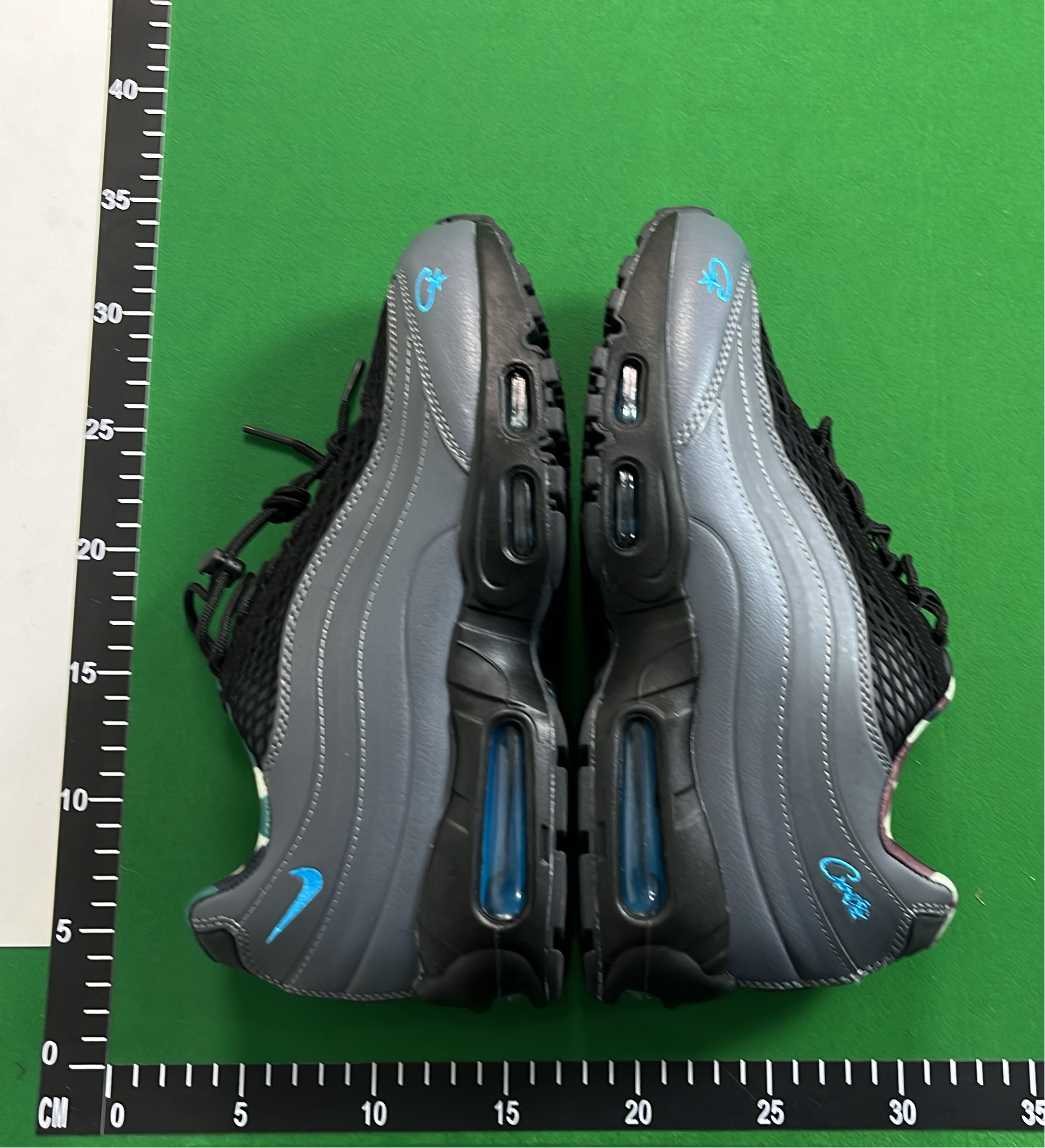Nike Air Max 95 Grey Neon Green Running Shoes