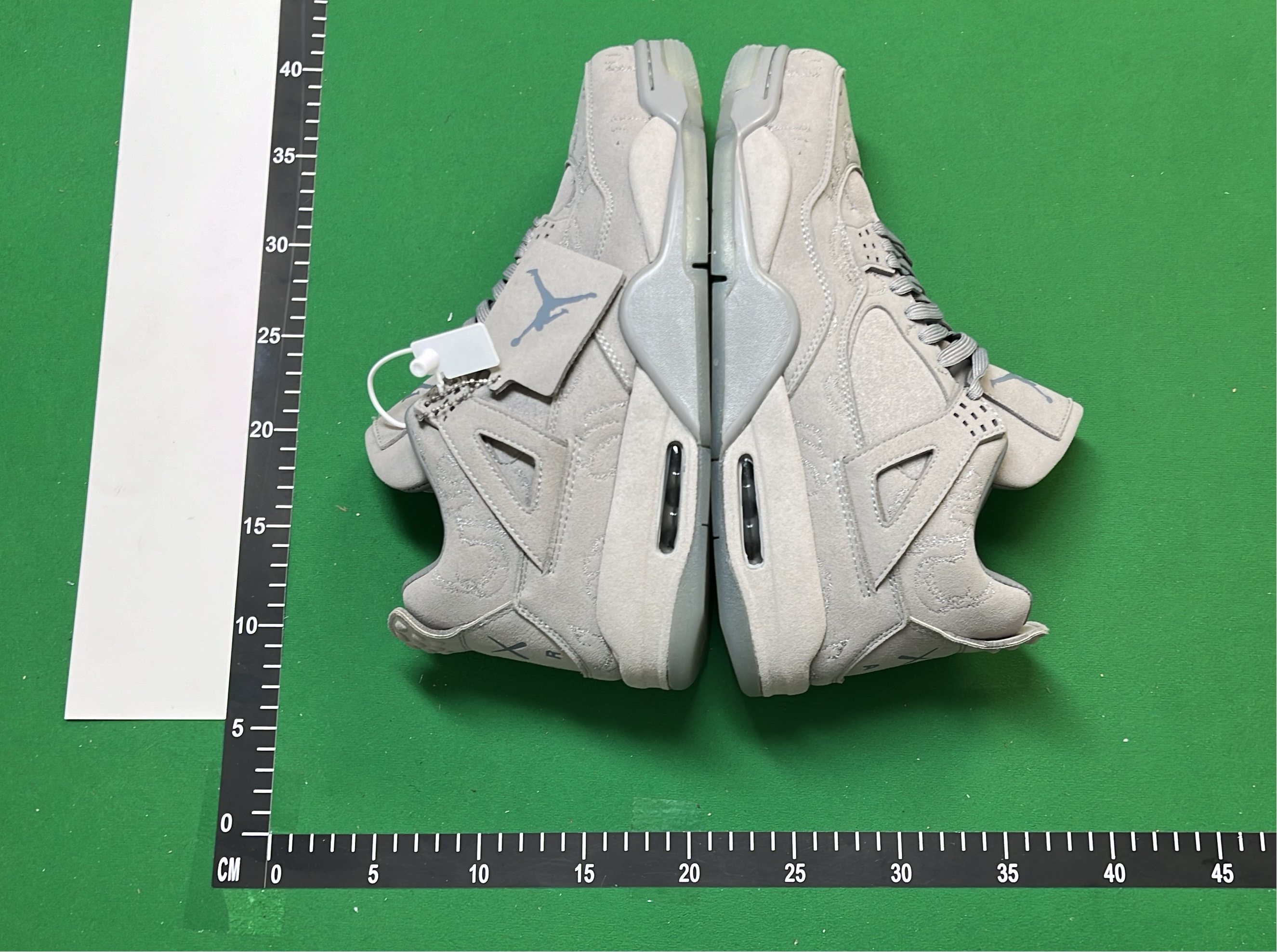 Air Jordan 4 White Cement Sneakers