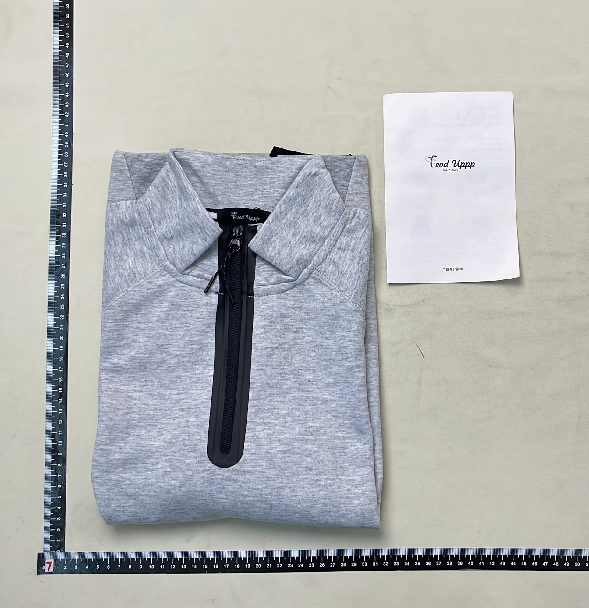 Men's Half-Zip Pullover Sweatshirt in Black and Gray