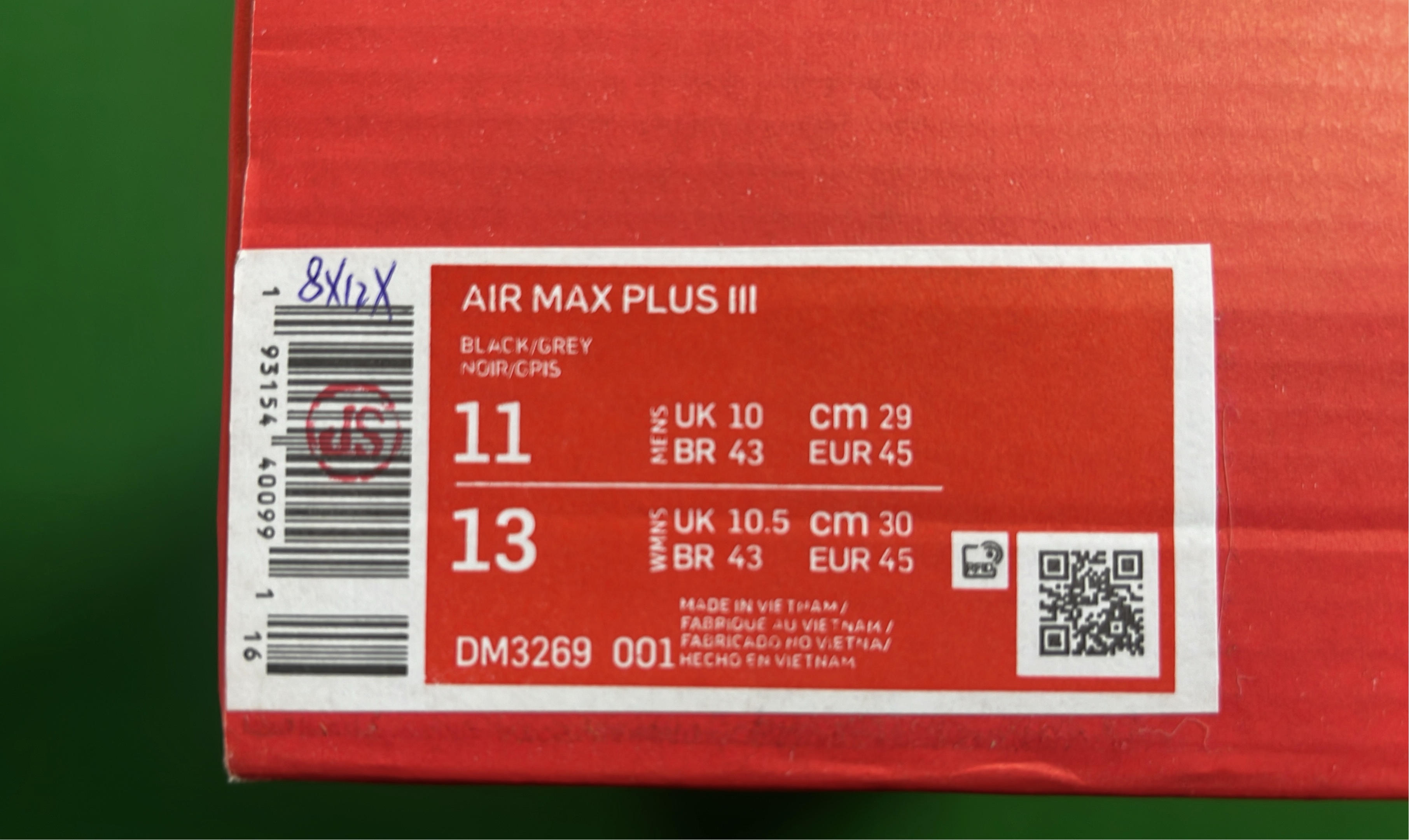 Nike Air Max Plus Black Grey Running Shoes