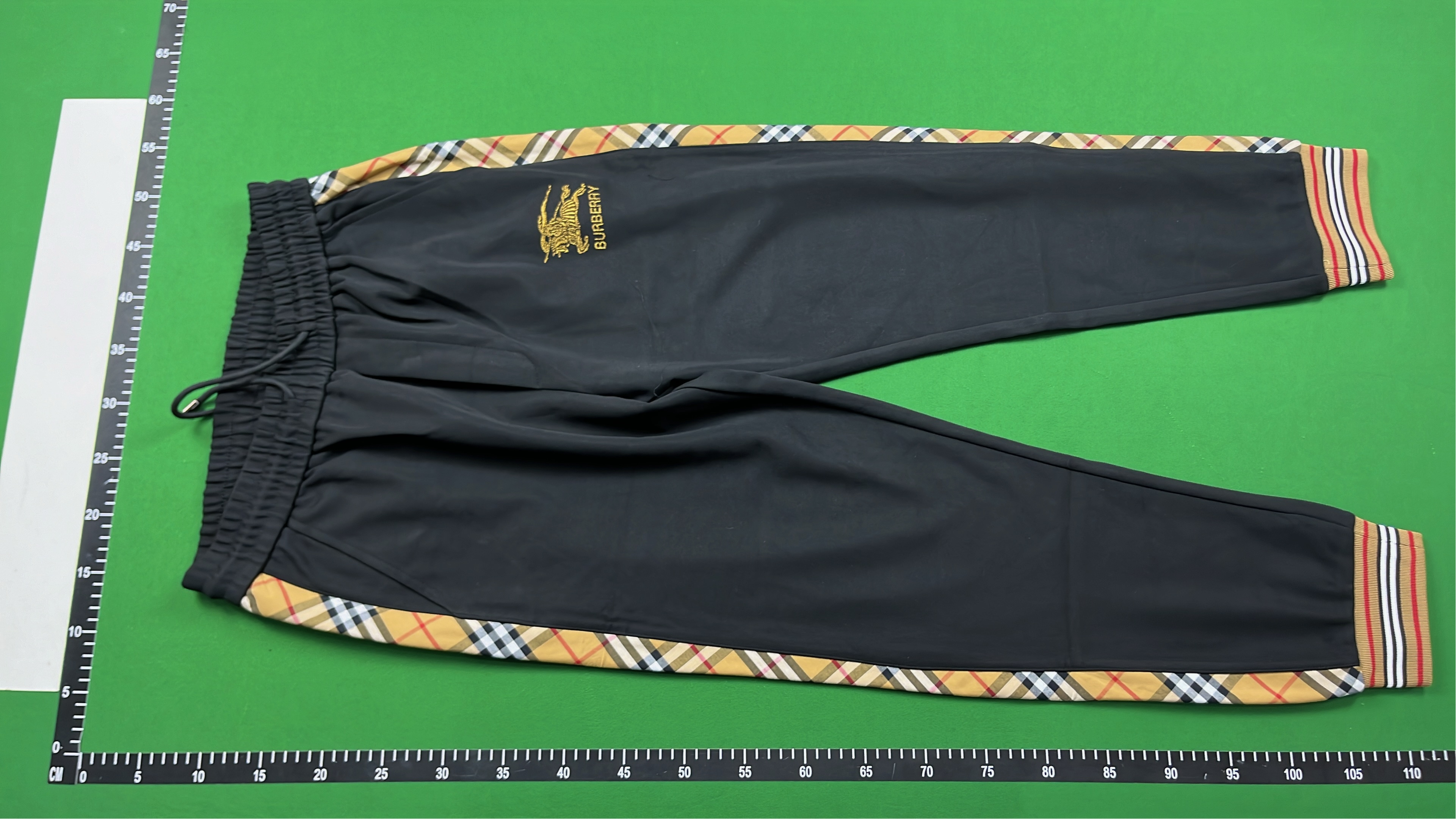Burberry Black Hoodie & Pants Set with Check Lining and Equestrian Knight Logo