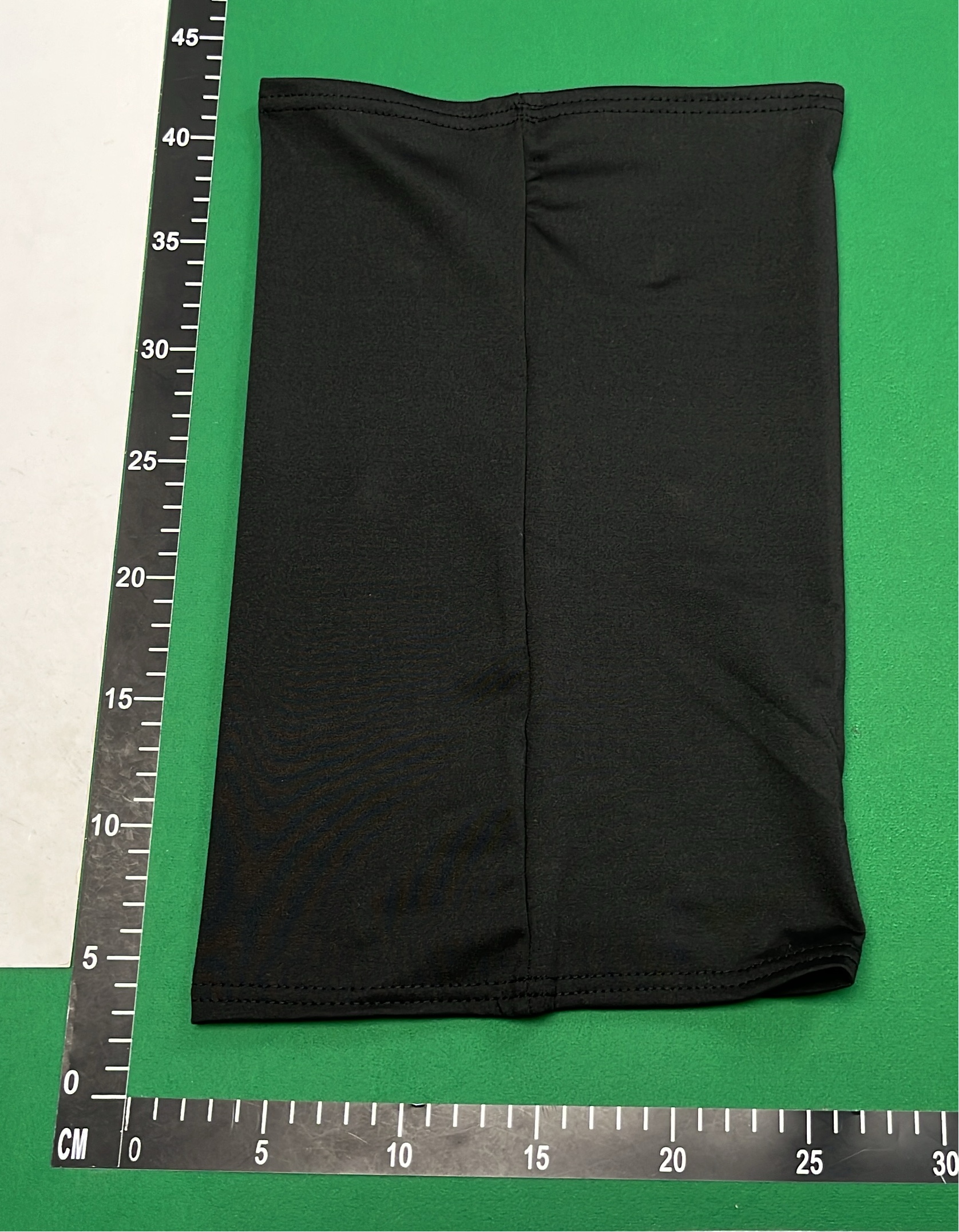 Nike Black Neck Gaiter Face Cover with Swoosh Logo