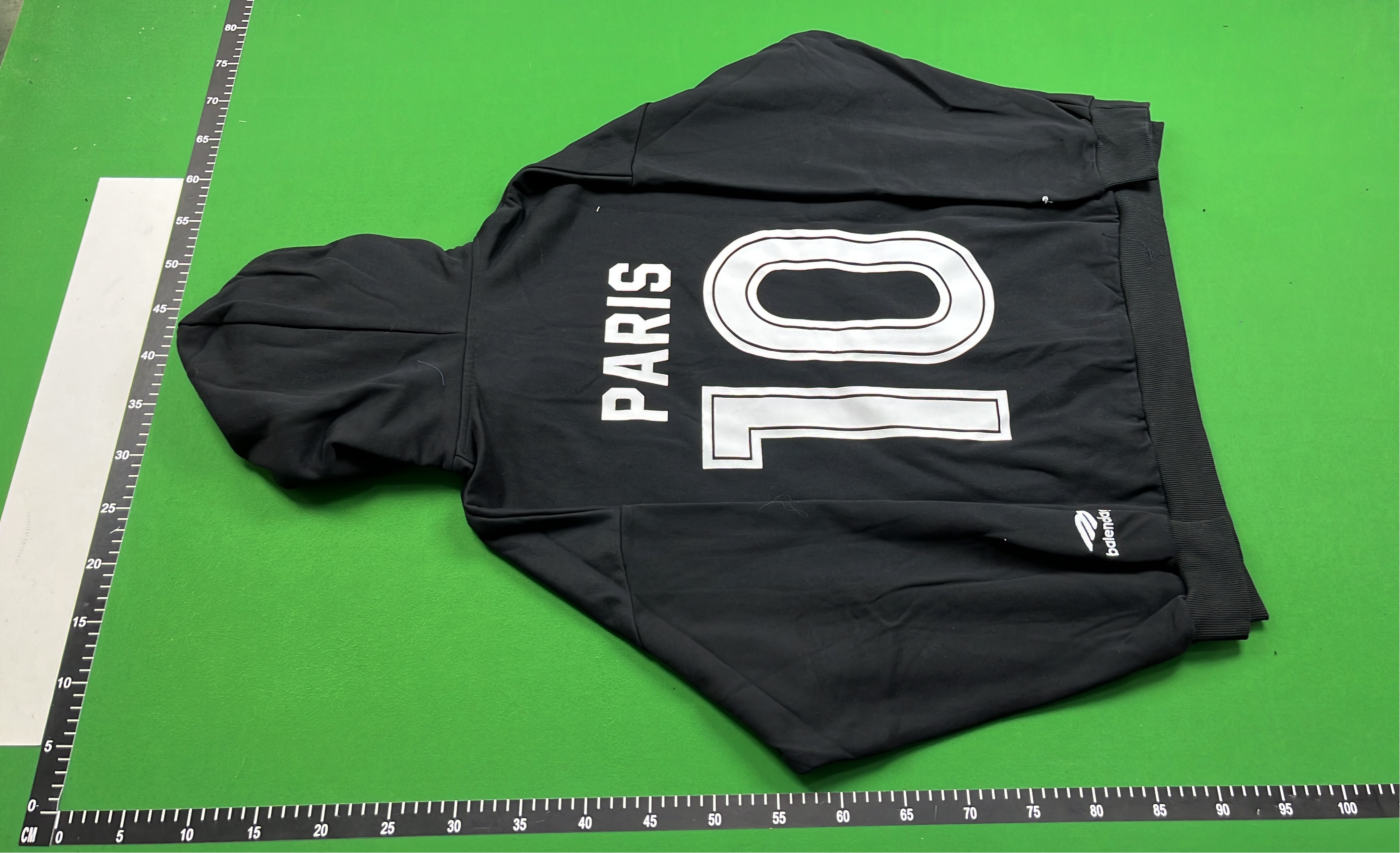 Aris 10 Hoodie Black Edition