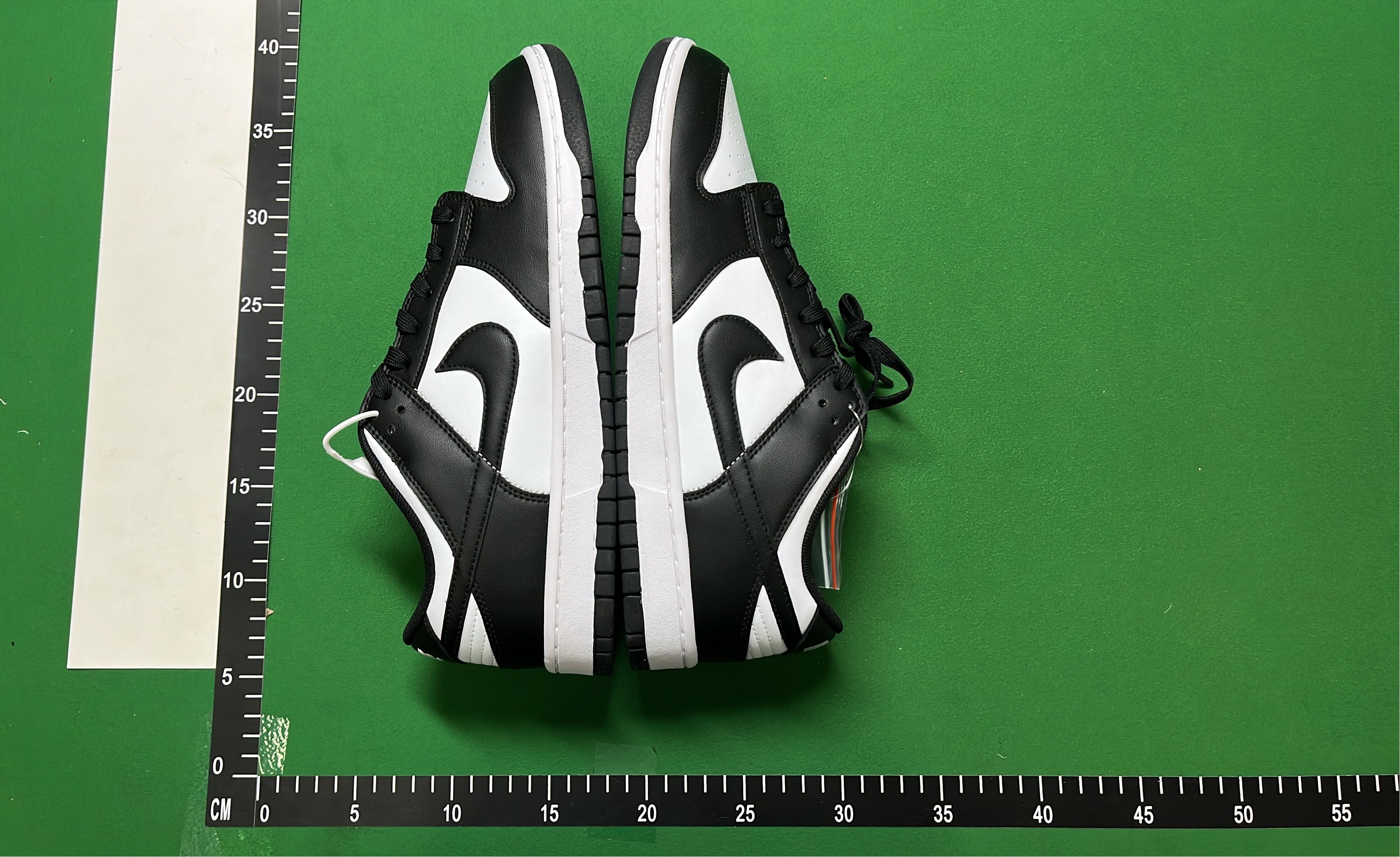 Nike Dunk Low Green White Black Swoosh Sneakers