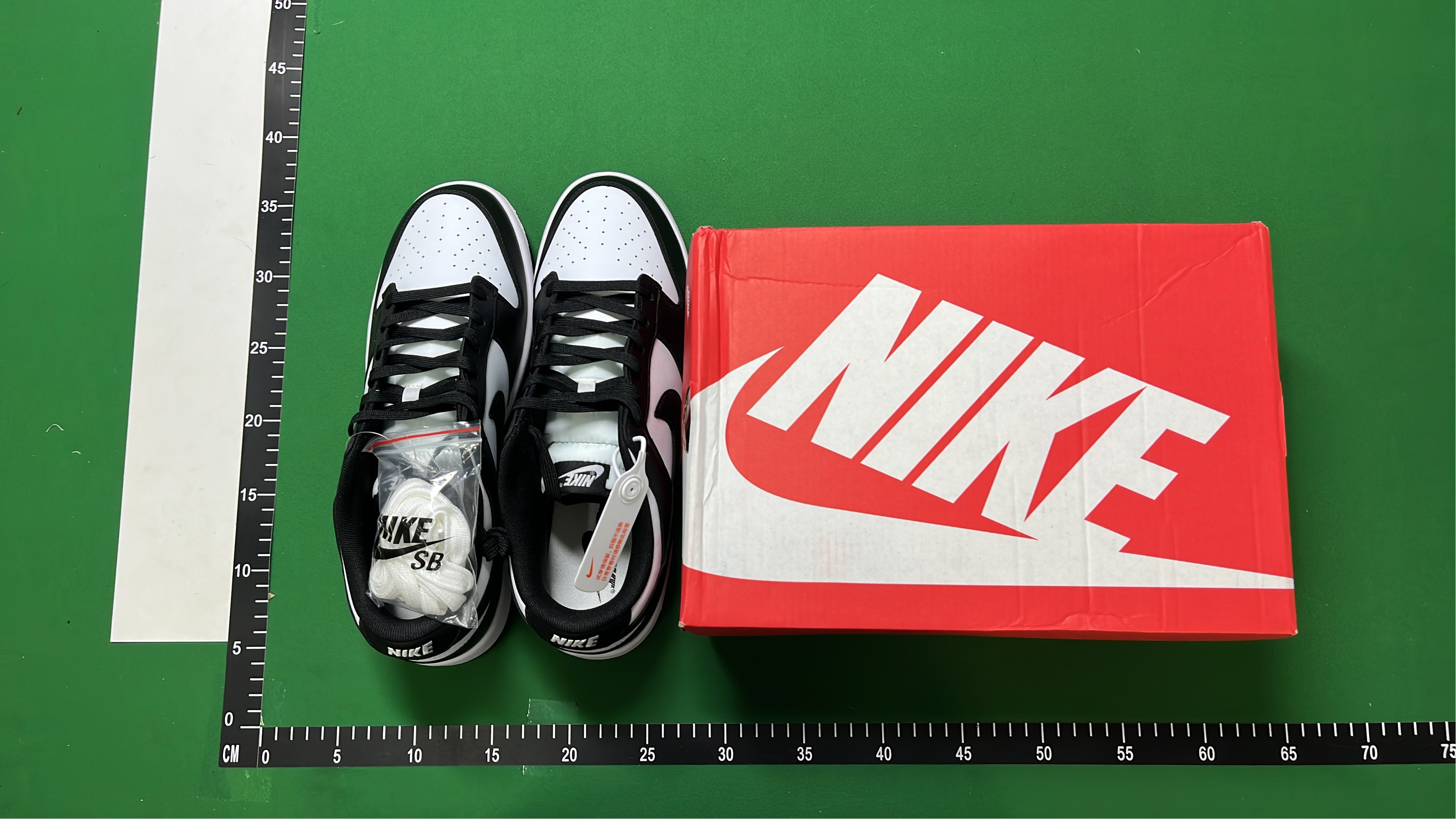 Nike Dunk Low Green White Black Swoosh Sneakers