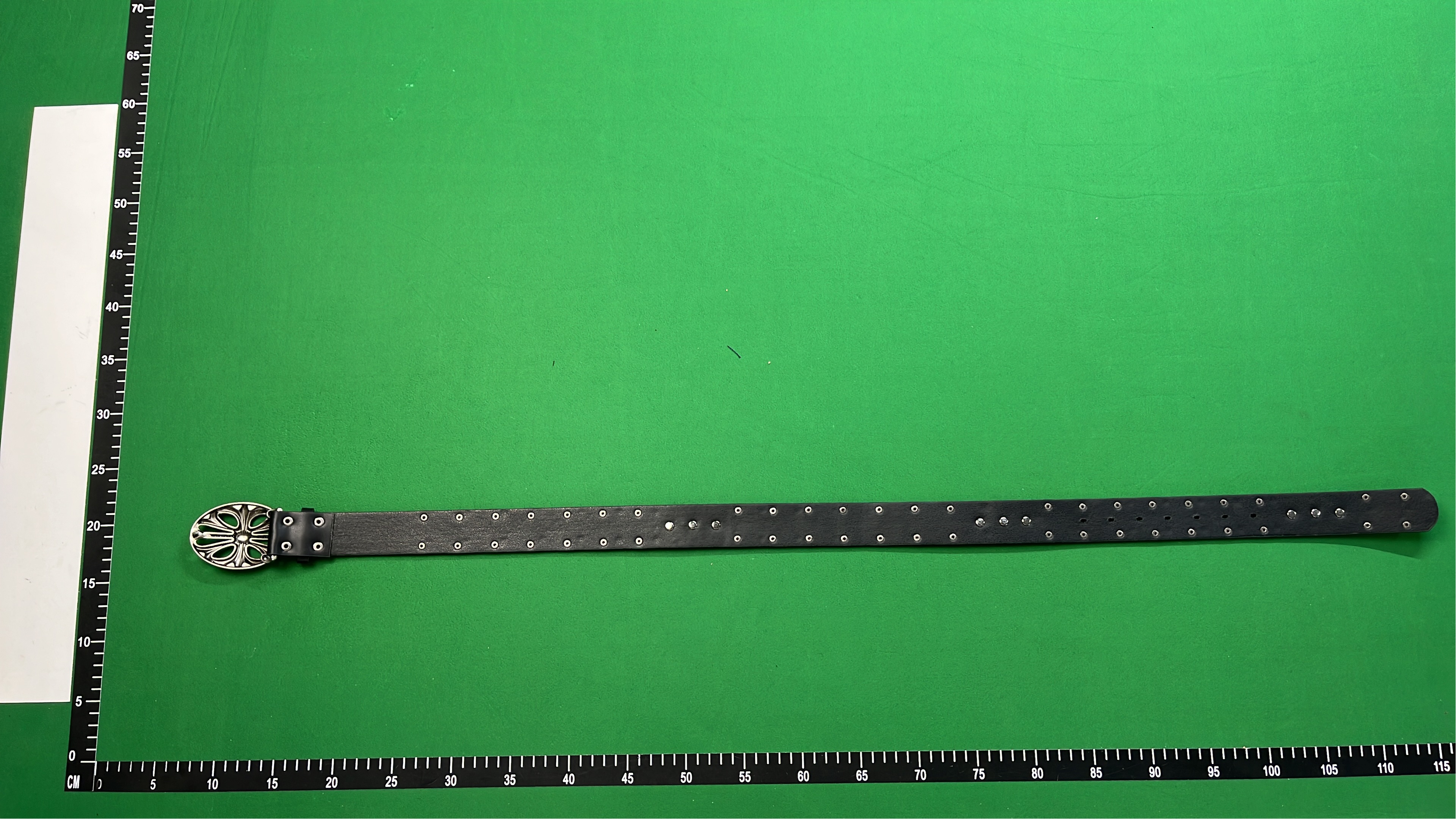 Vintage-Style Silver Floral Buckle Black Leather Belt