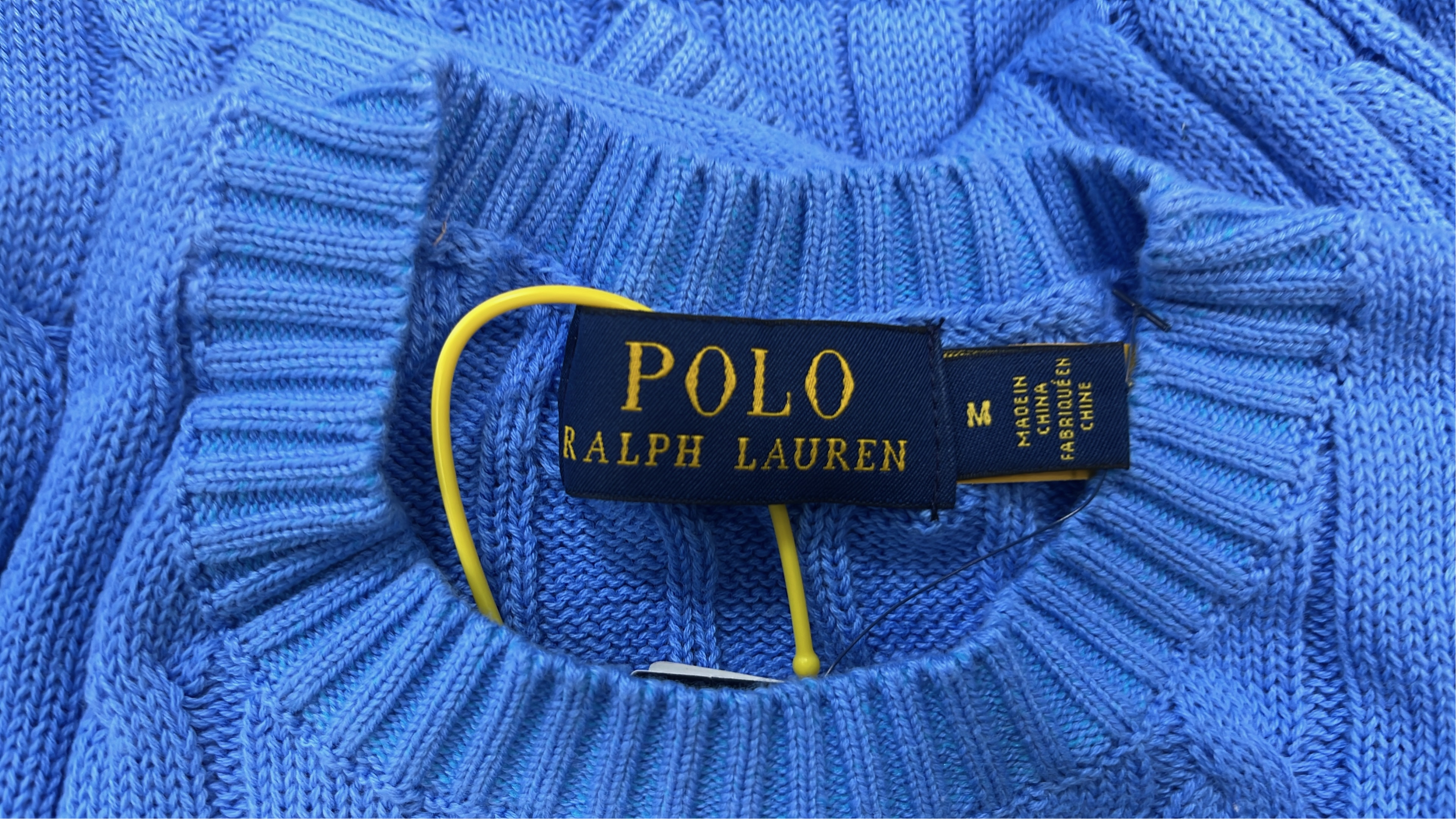 Cable Knit Sweater for Women - Classic Round Neck Pullover