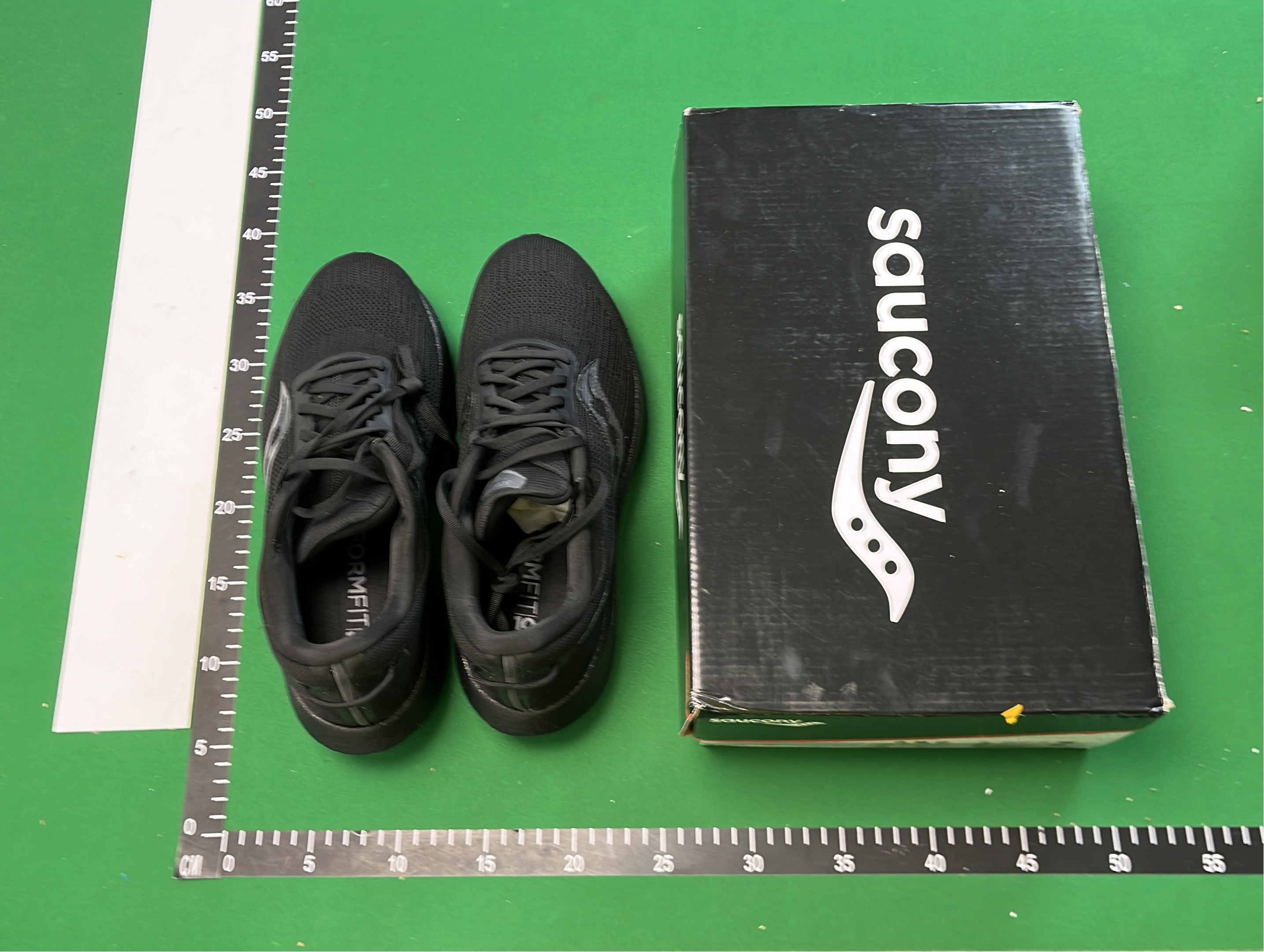 Saucony Endorphin Speed 3 Running Shoes for Men Women