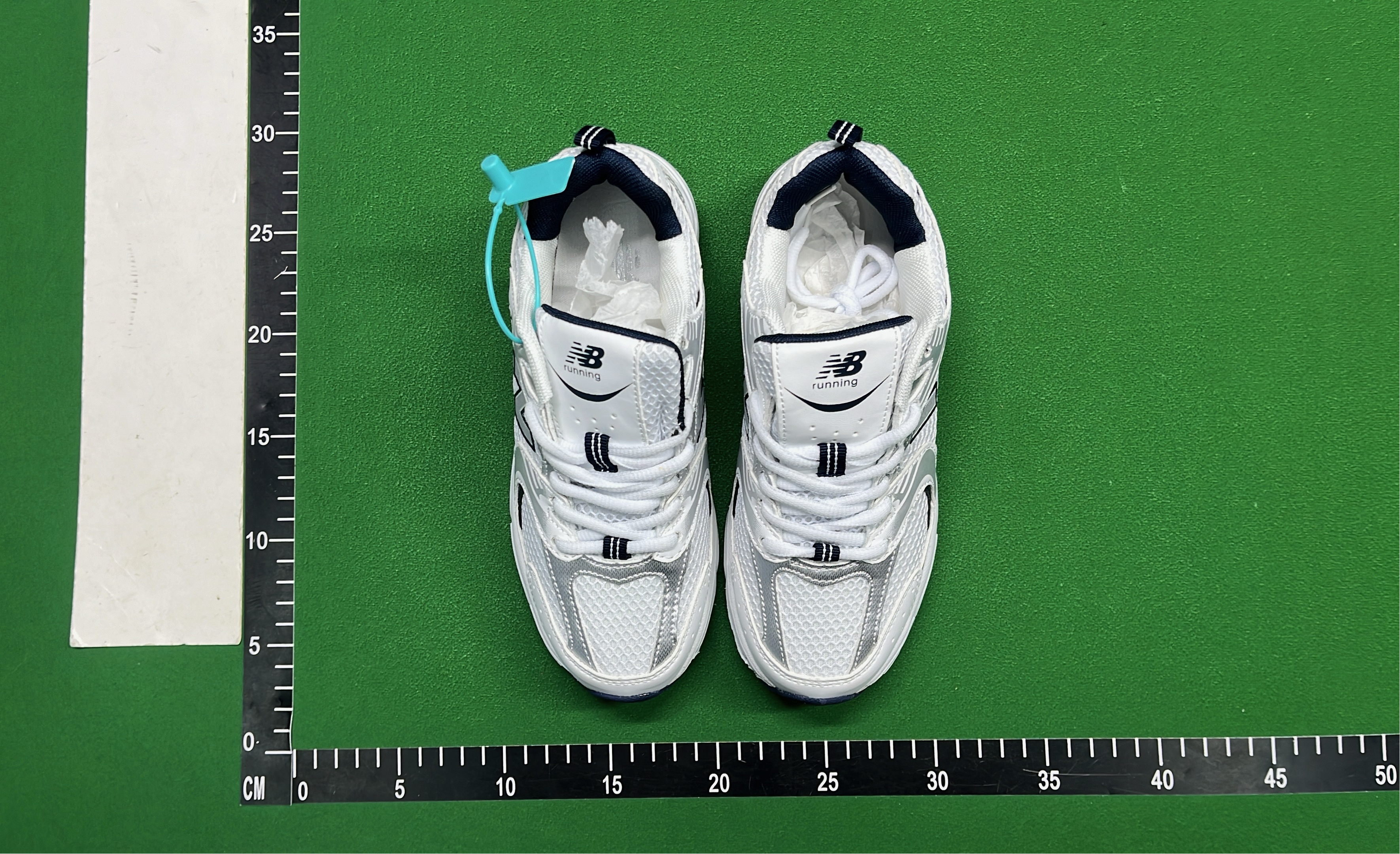 New Balance 530 White Blue Sneakers