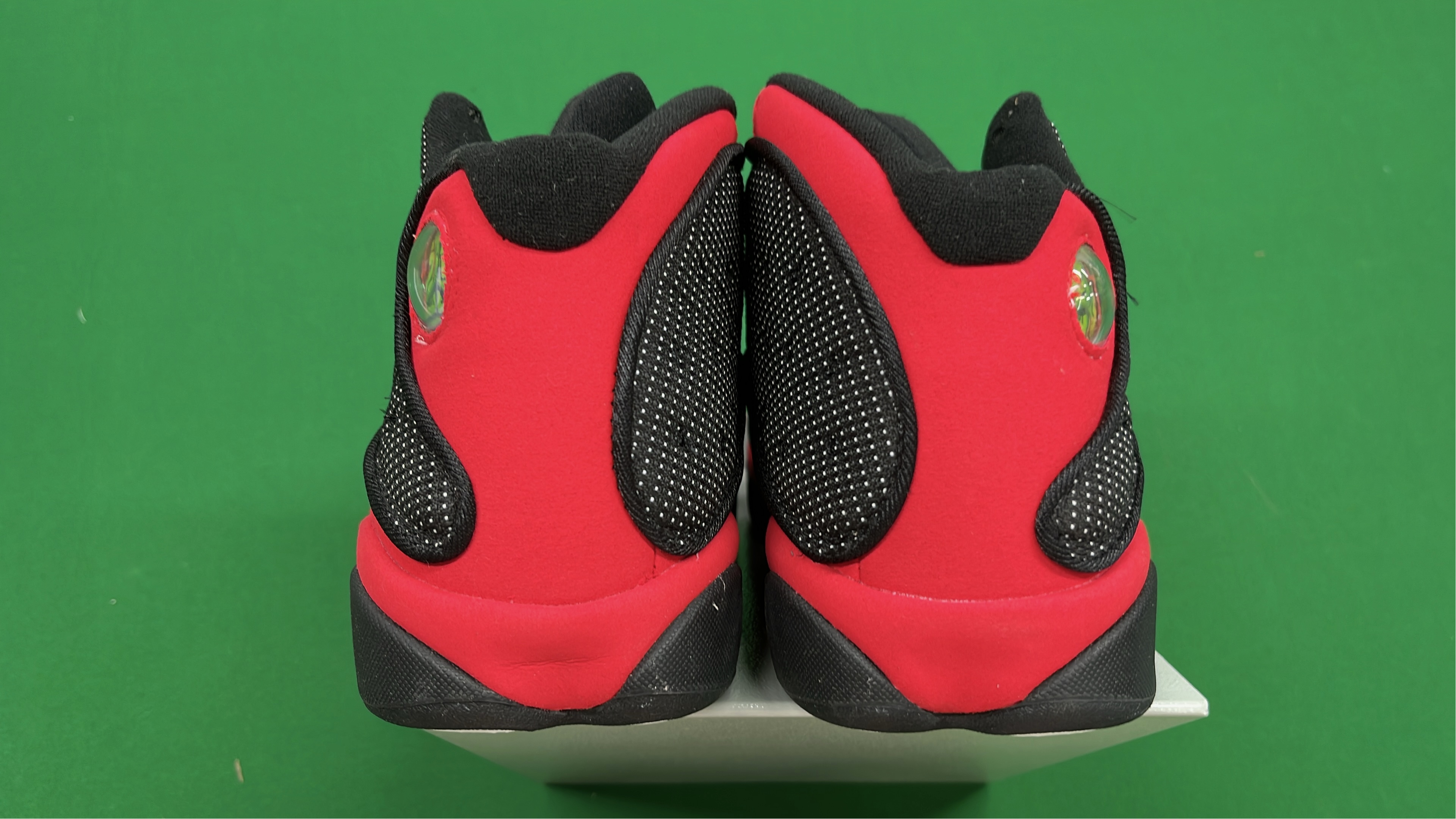 Air Jordan 13 Retro Basketball Shoes