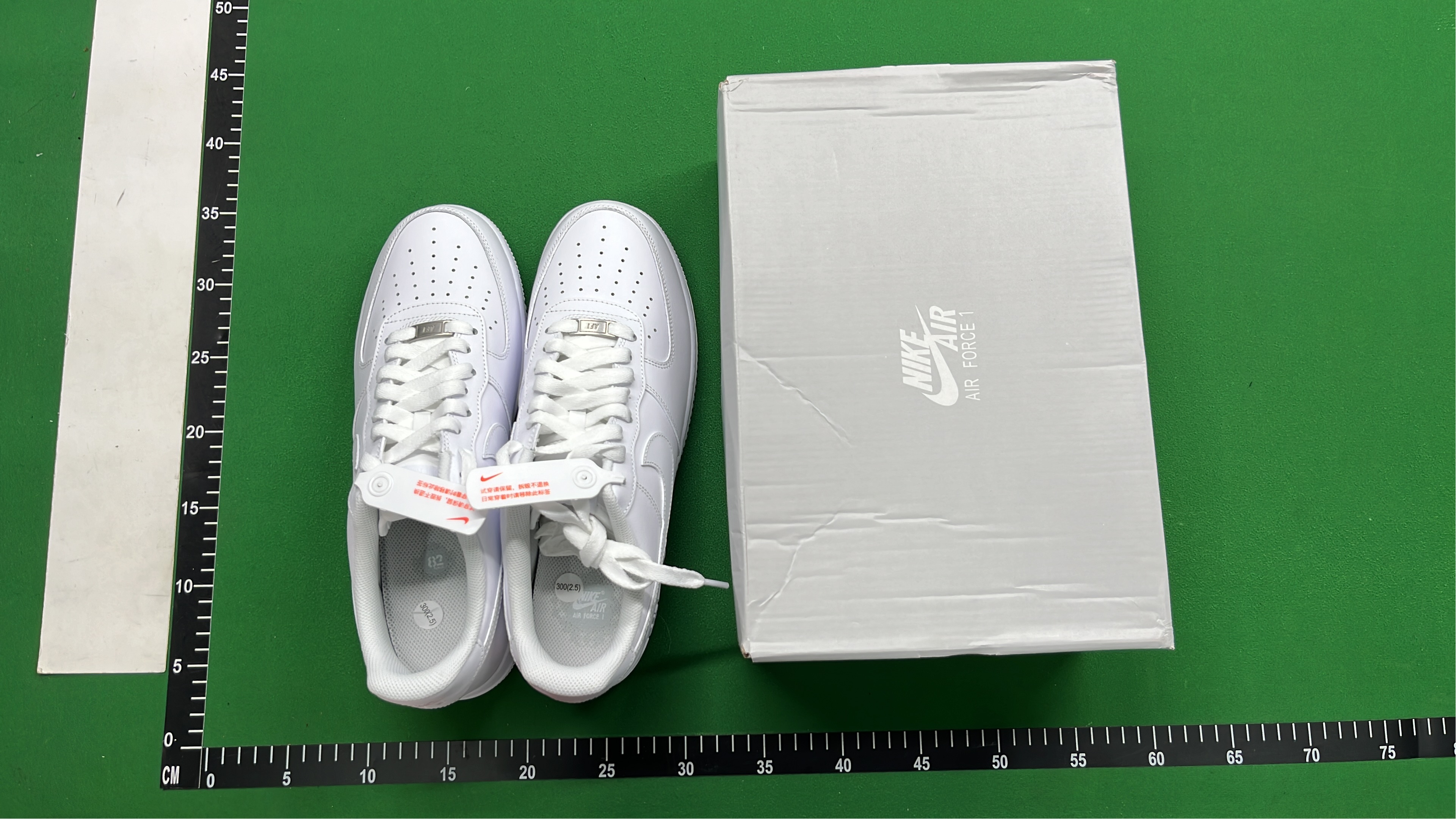 G Version Air Force 1 Supreme Collaboration Sneakers
