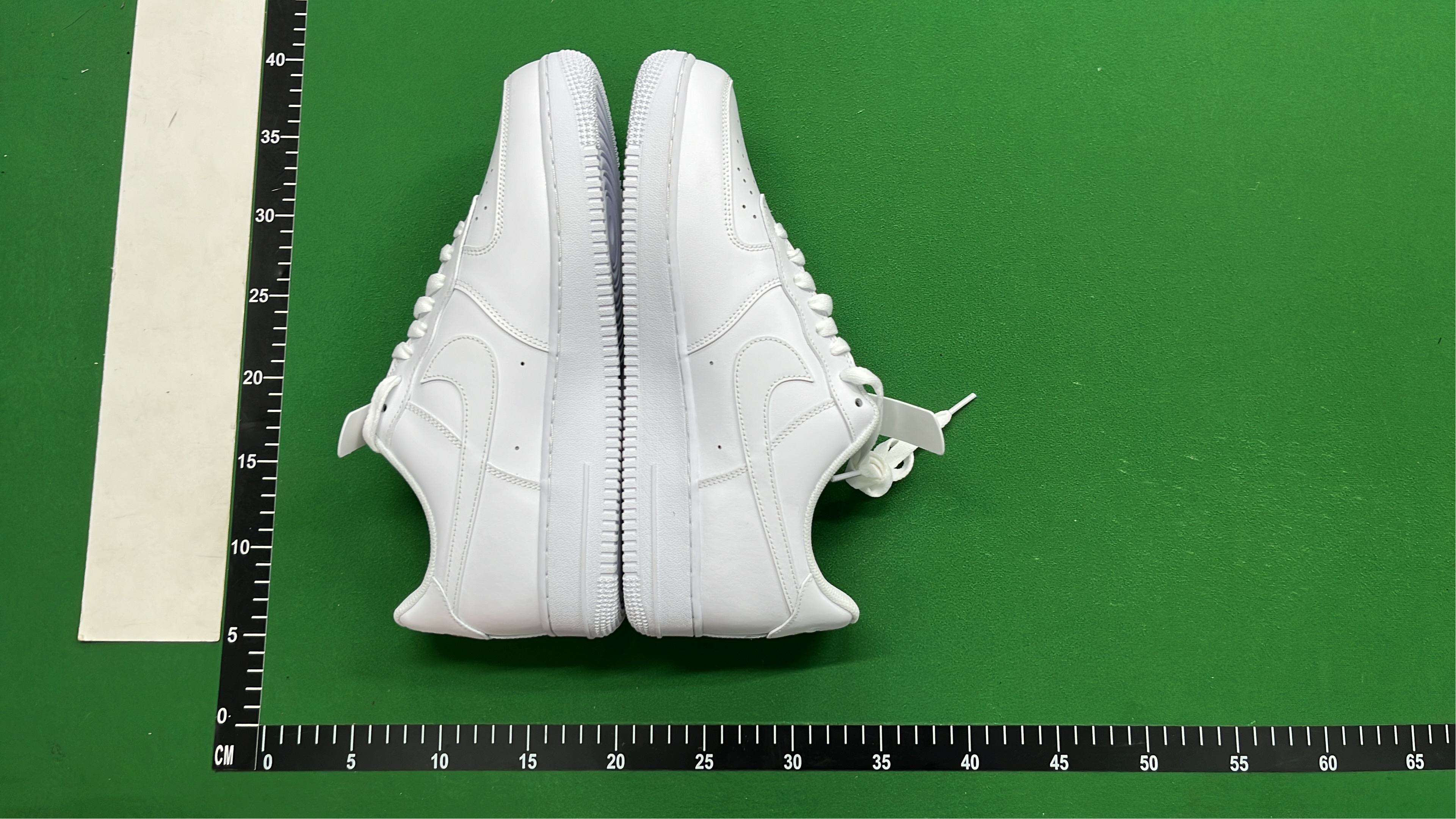 G Version Air Force 1 Supreme Collaboration Sneakers