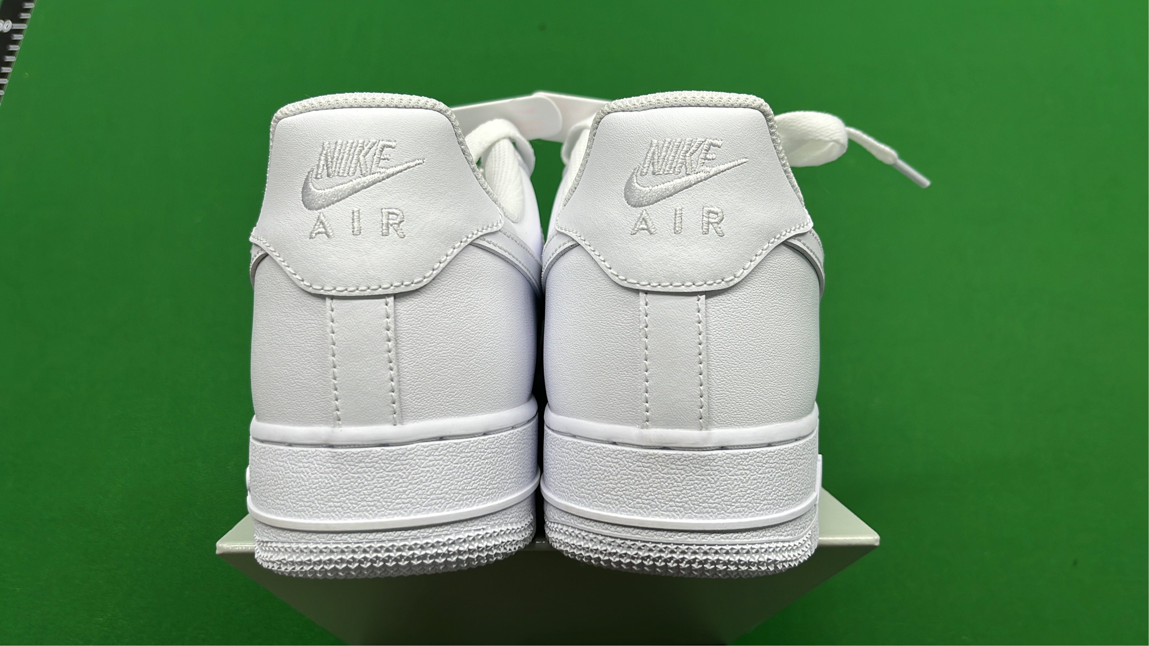 G Version Air Force 1 Supreme Collaboration Sneakers