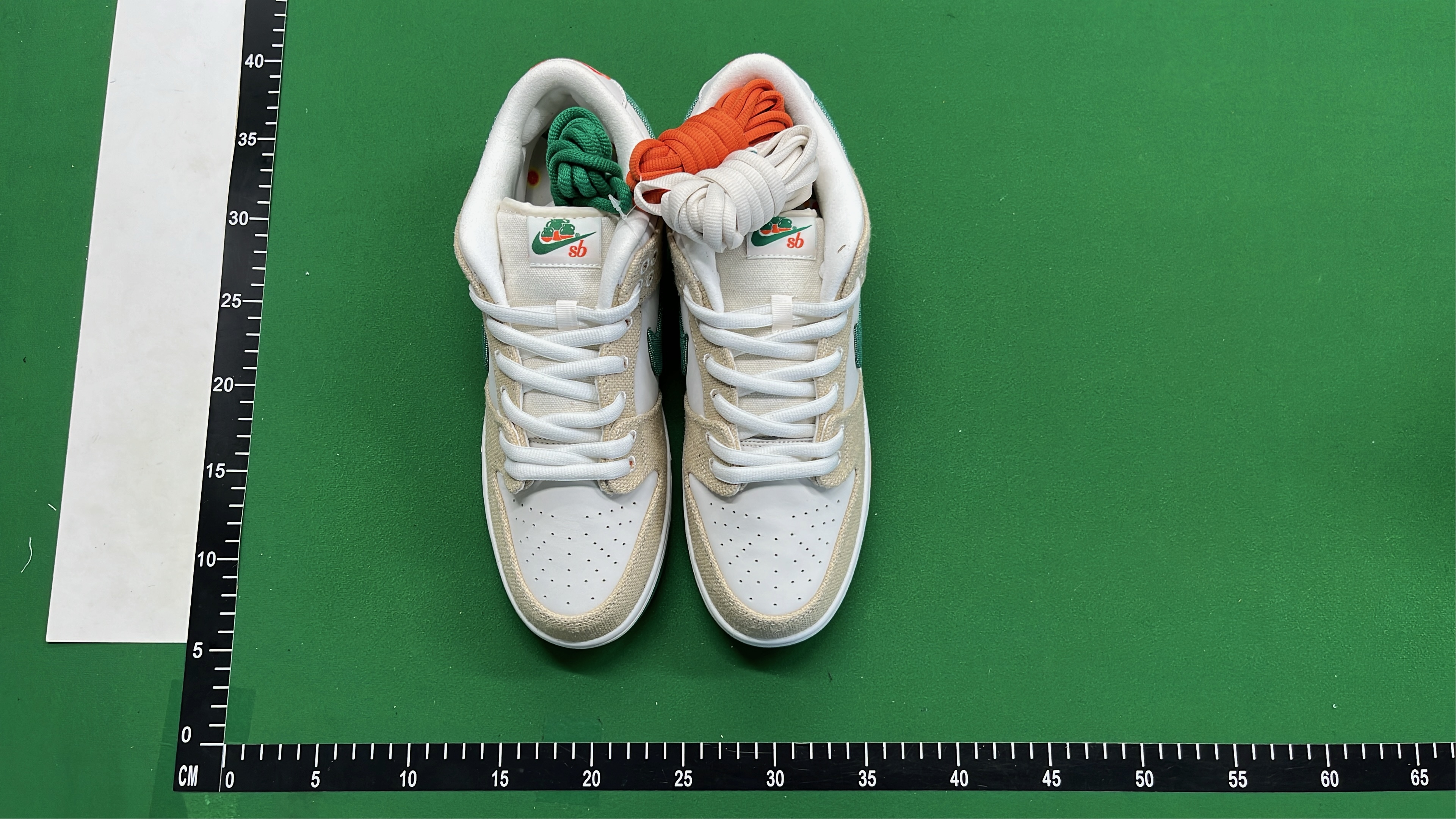 Nike SB Dunk Low 'St. Patrick's Day' Beige Green Orange