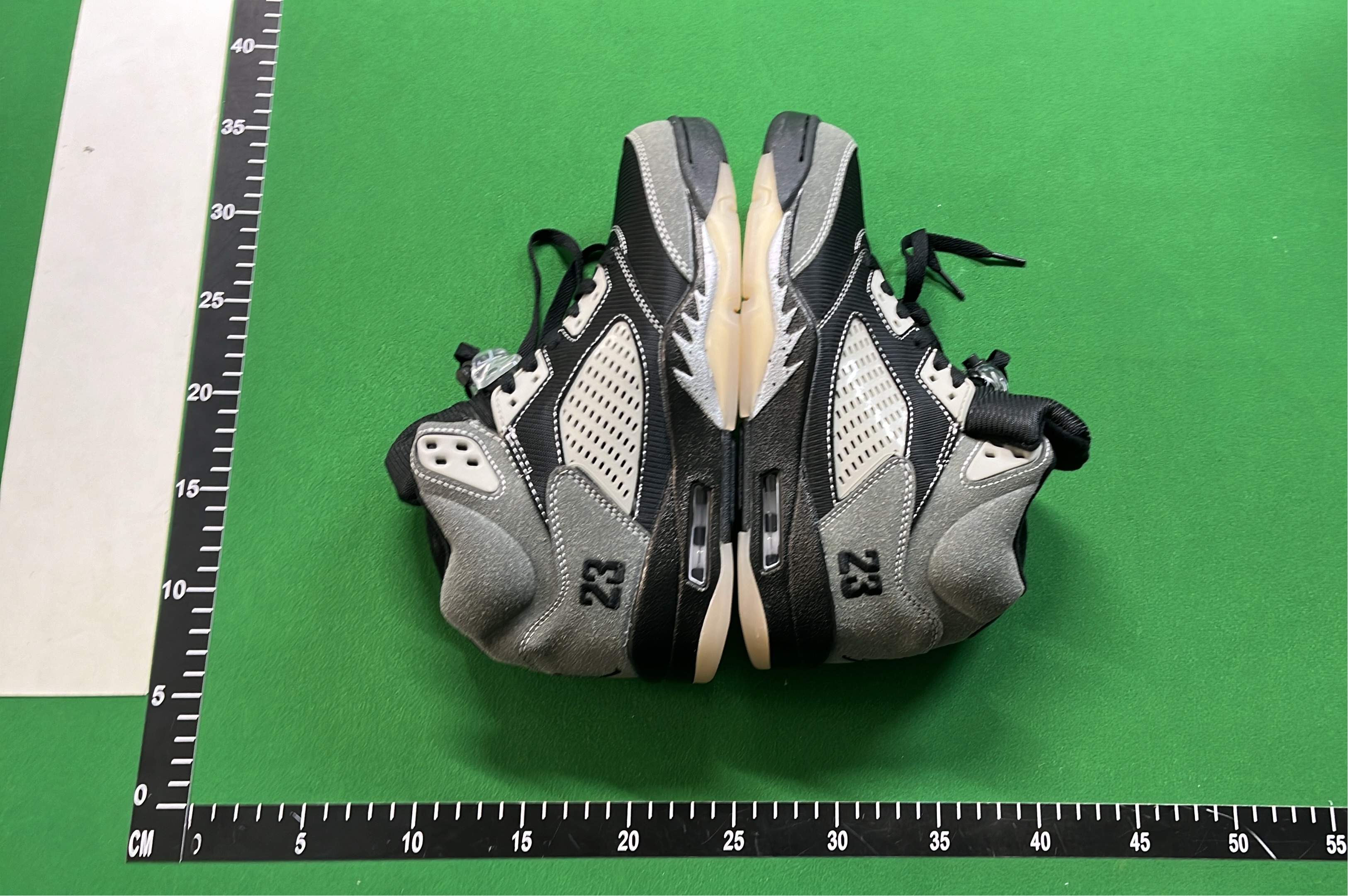 Air Jordan 5 Retro - Premium Basketball Sneakers