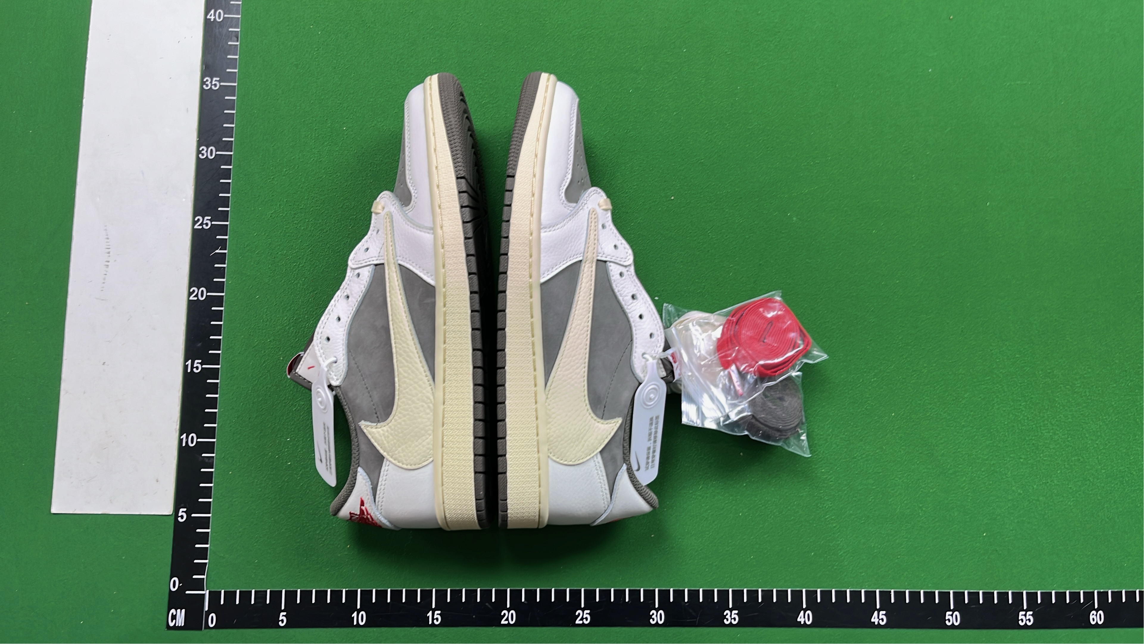 Nike Air Jordan 1 Low Retro Sneakers - Men's Fashion Shoes
