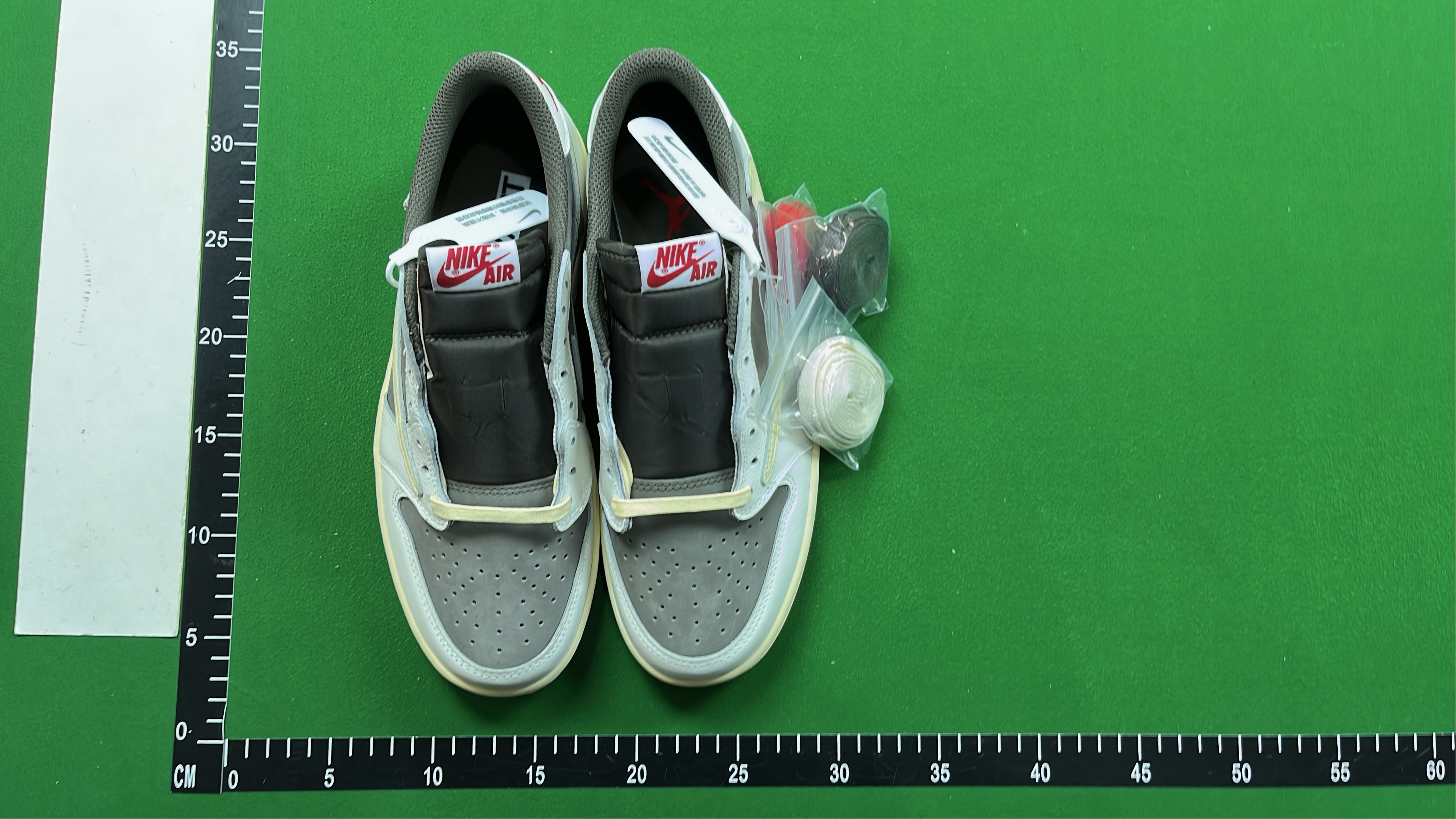 Nike Air Jordan 1 Low Retro Sneakers - Men's Fashion Shoes
