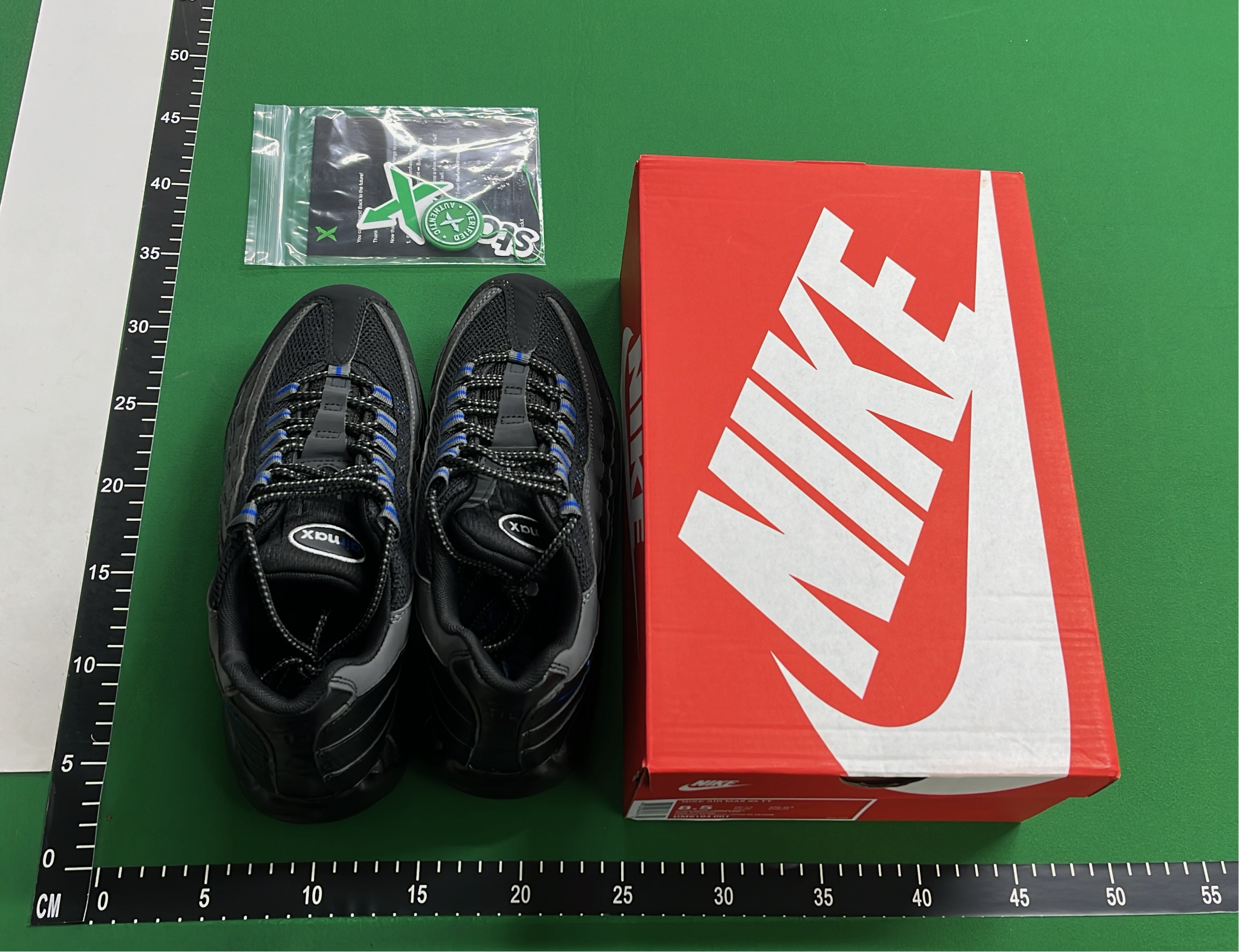 Nike Air Max 95 Gradient Colorway Sneakers