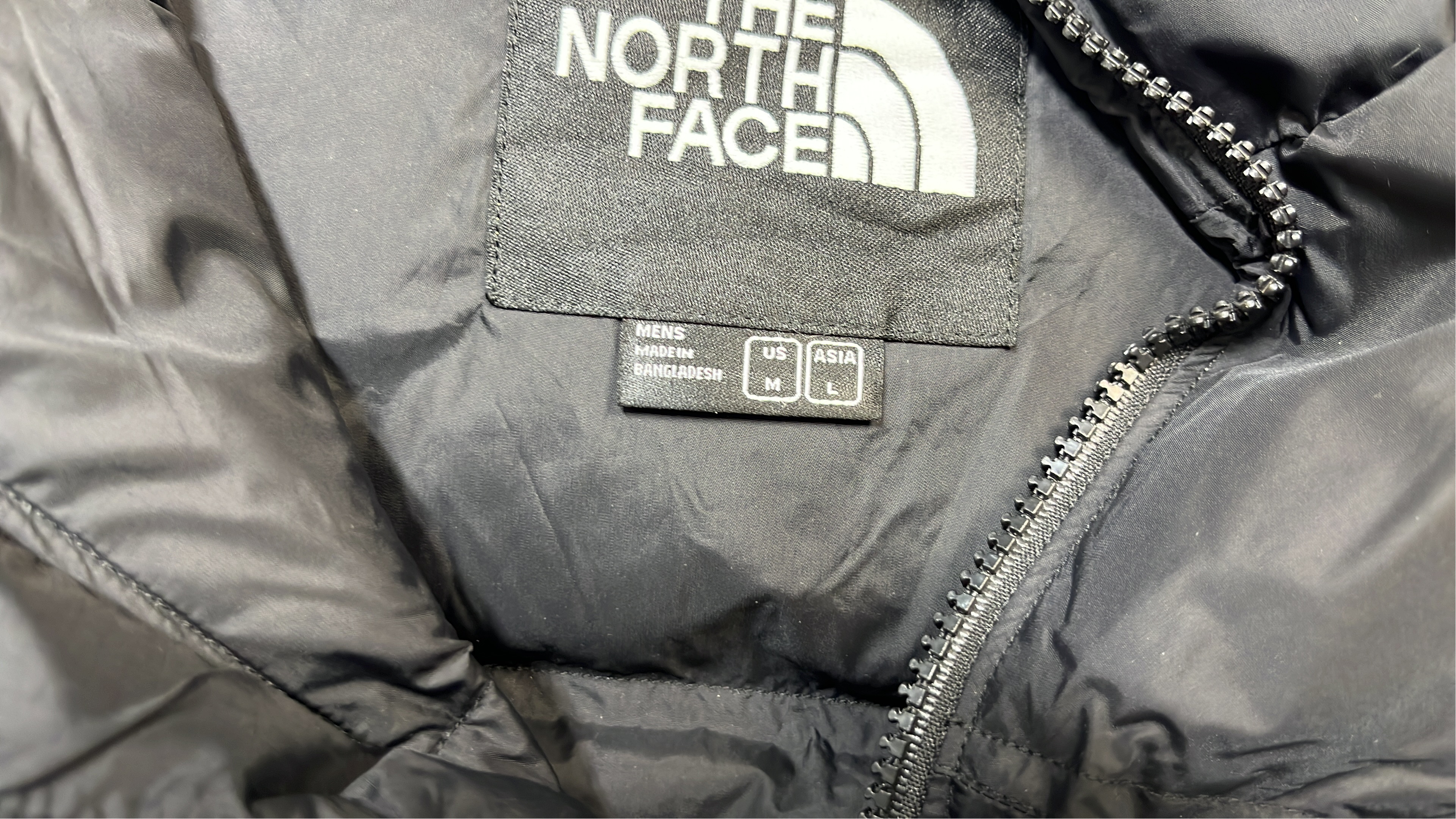 The North Face Nuptse Jacket - Classic Puffer Coat for Men and Women