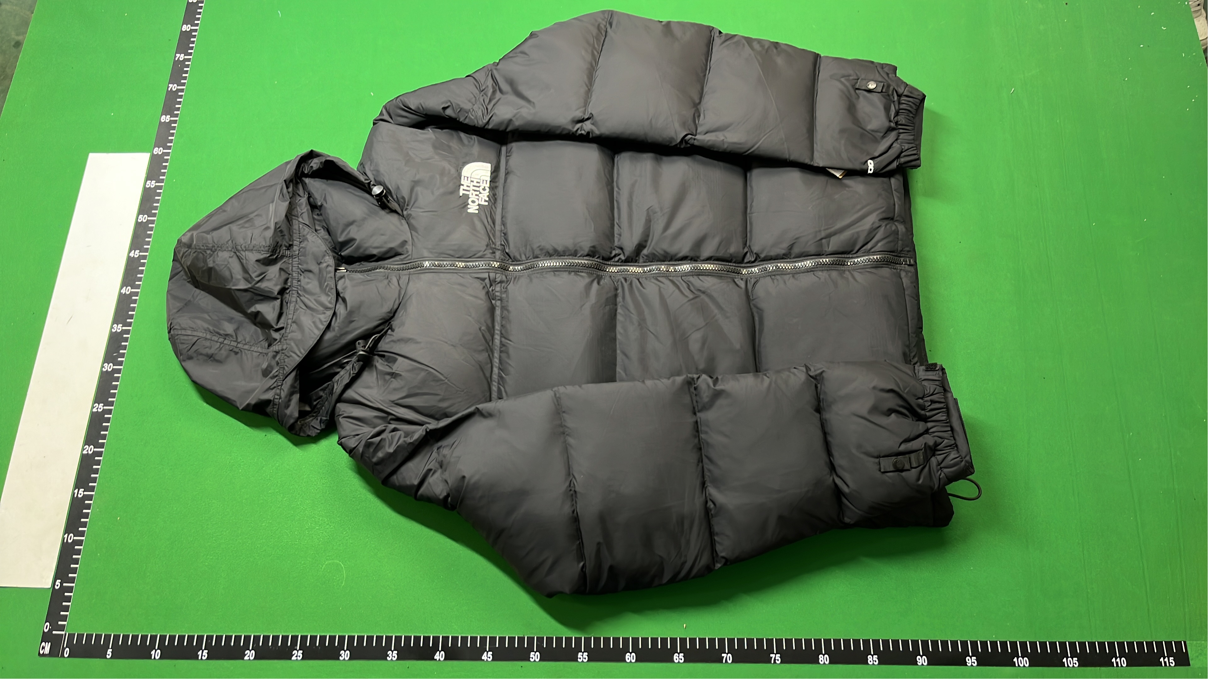 The North Face Nuptse Jacket - Classic Puffer Coat for Men and Women
