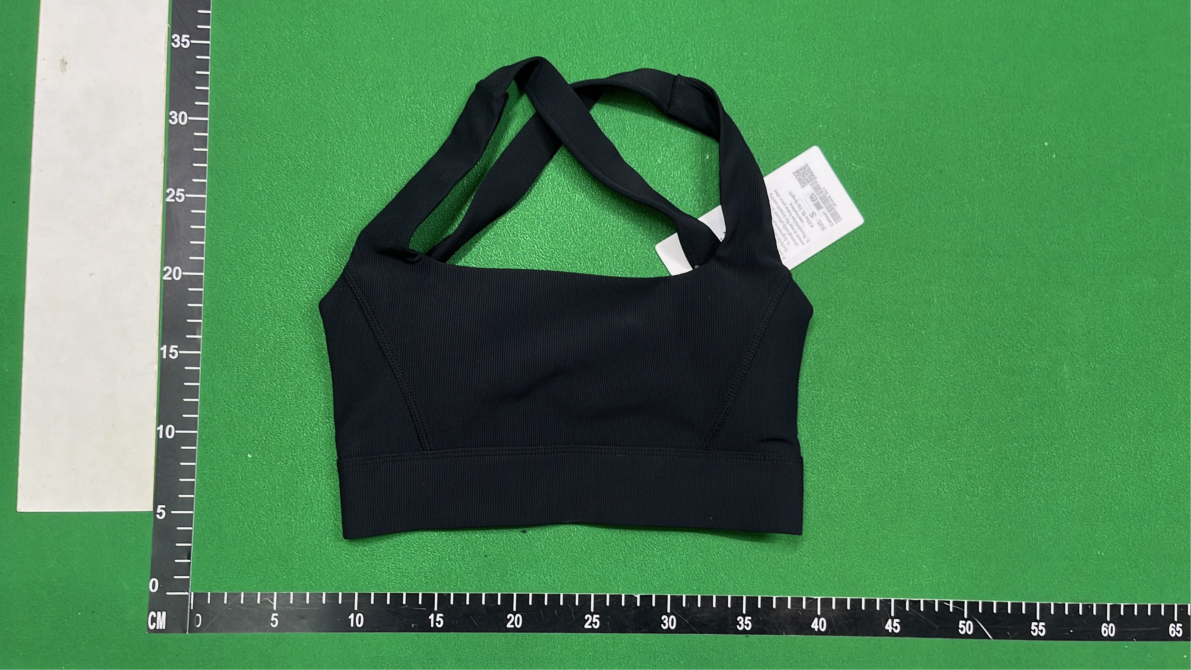 Cross-Back Sports Bra for Women - Seamless Yoga Top with Support