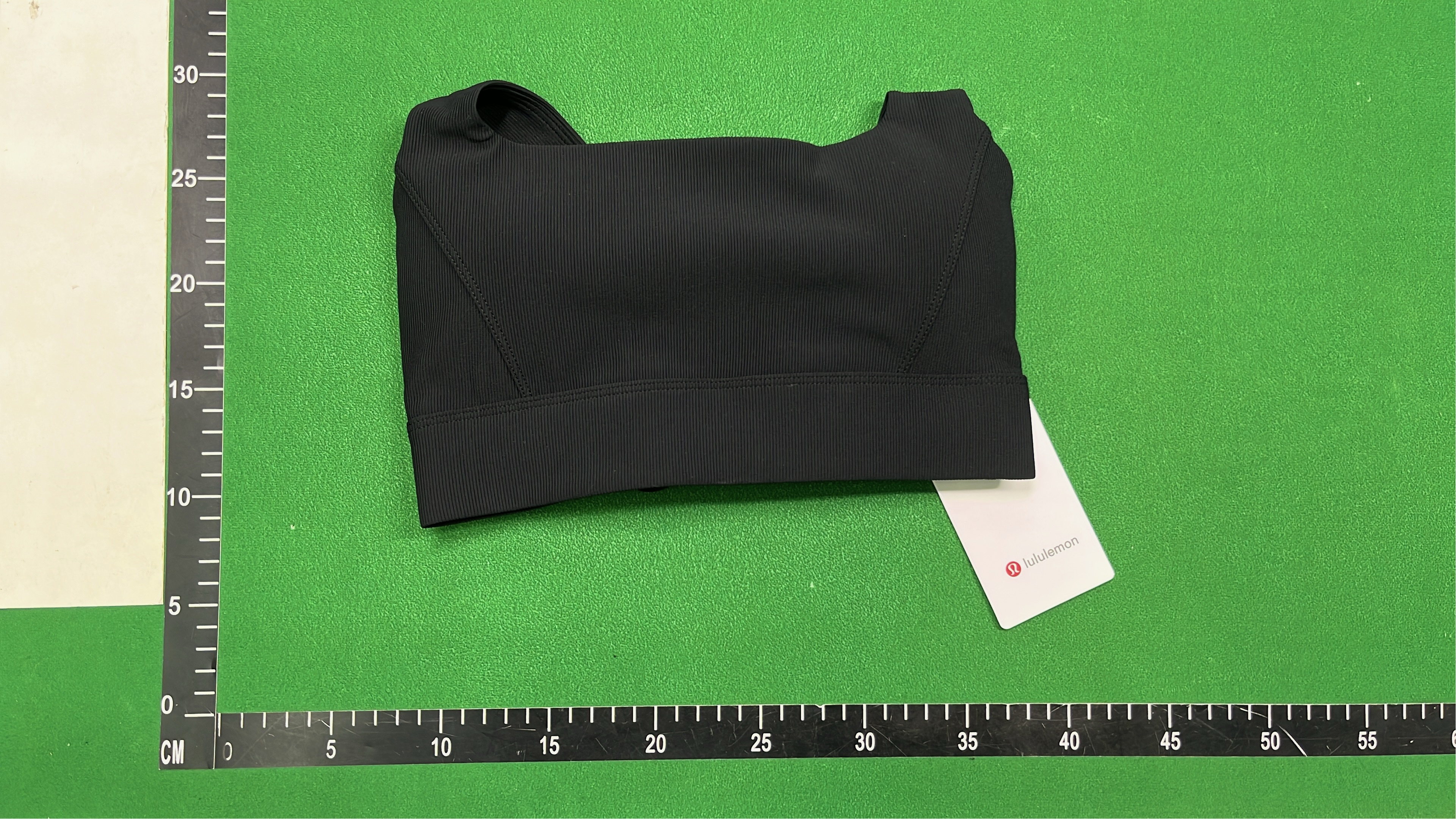 Cross-Back Sports Bra for Women - Seamless Yoga Top with Support