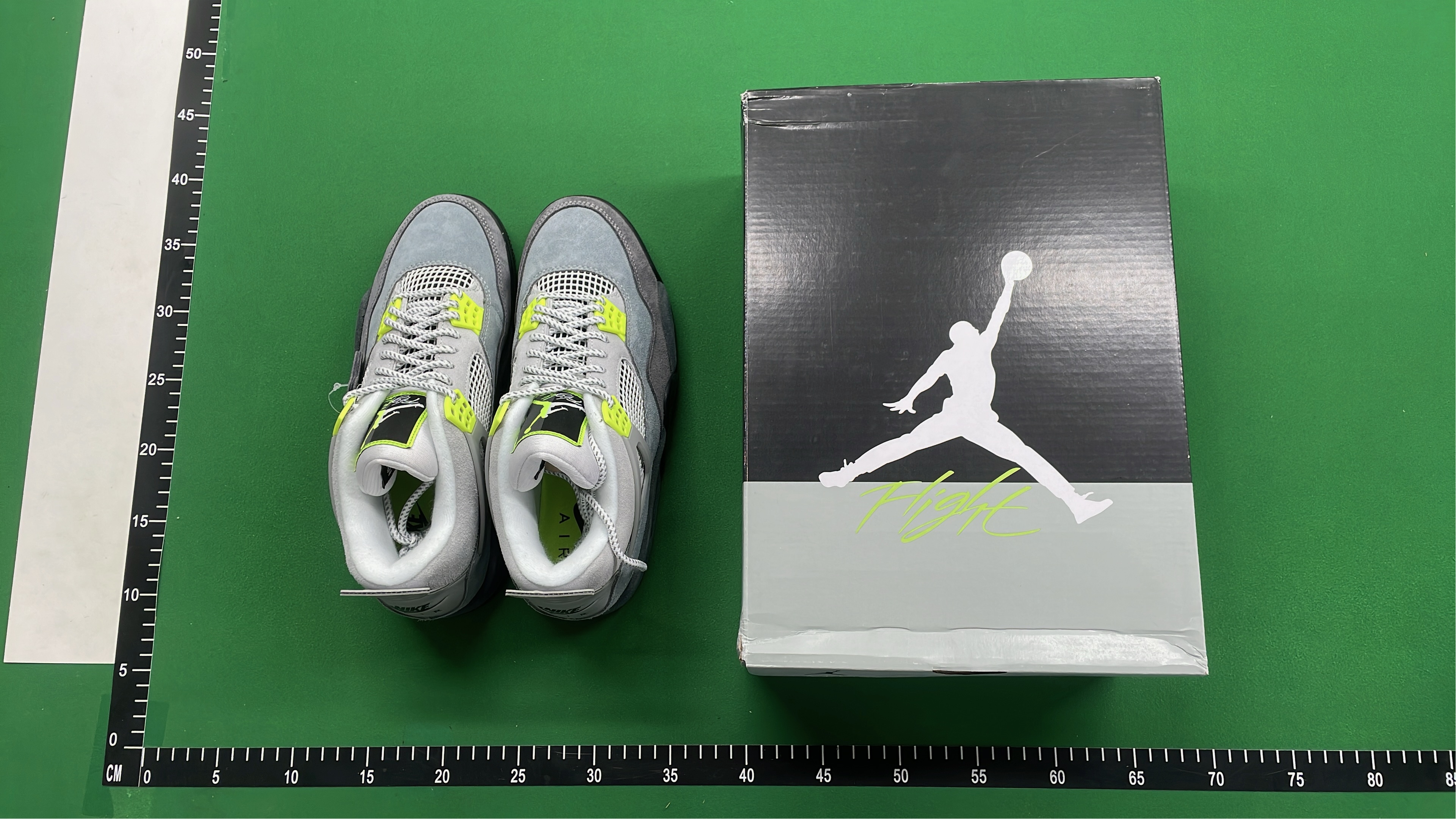 Air Jordan 4 Retro Grey Green