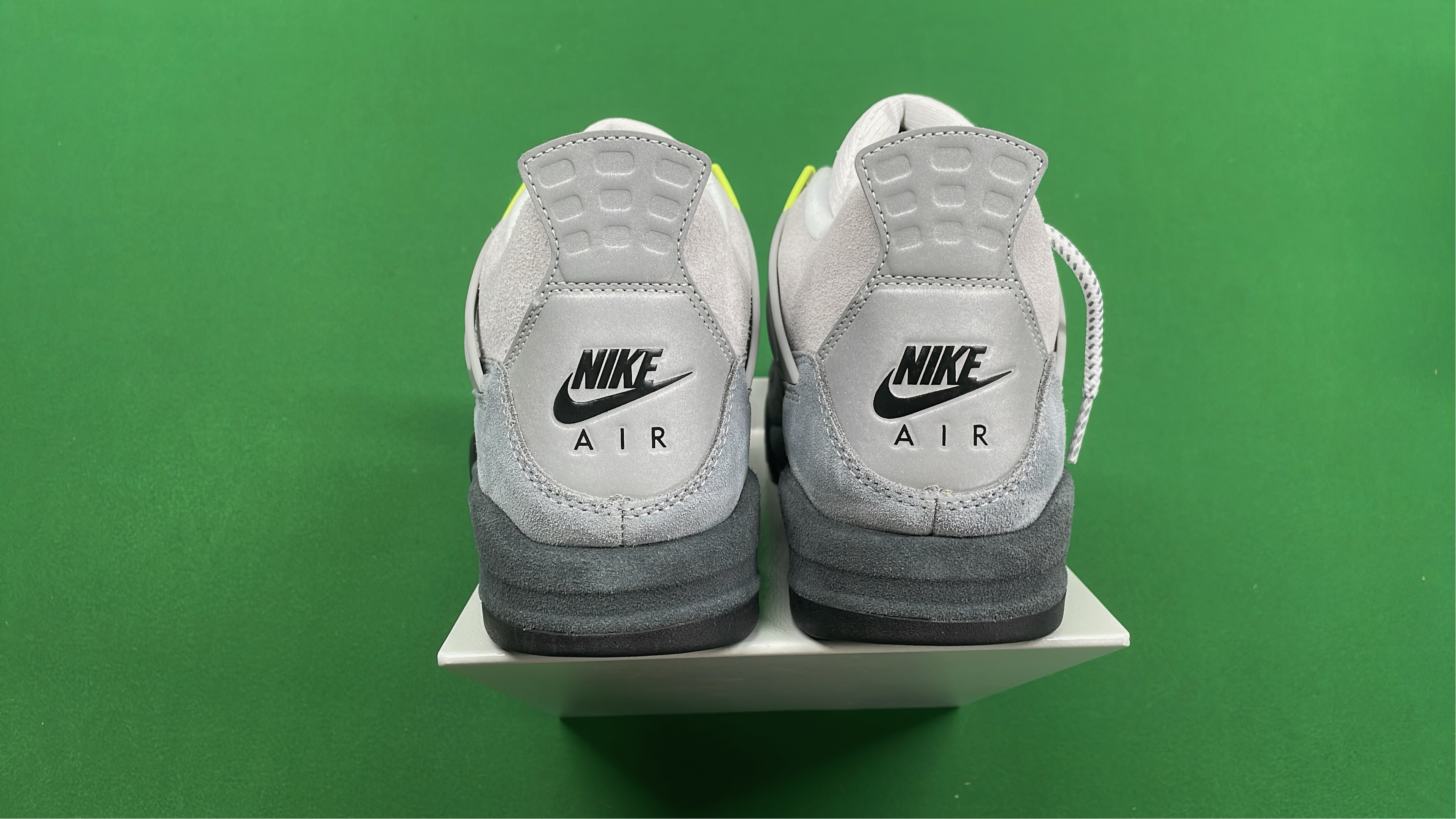 Air Jordan 4 Retro Grey Green