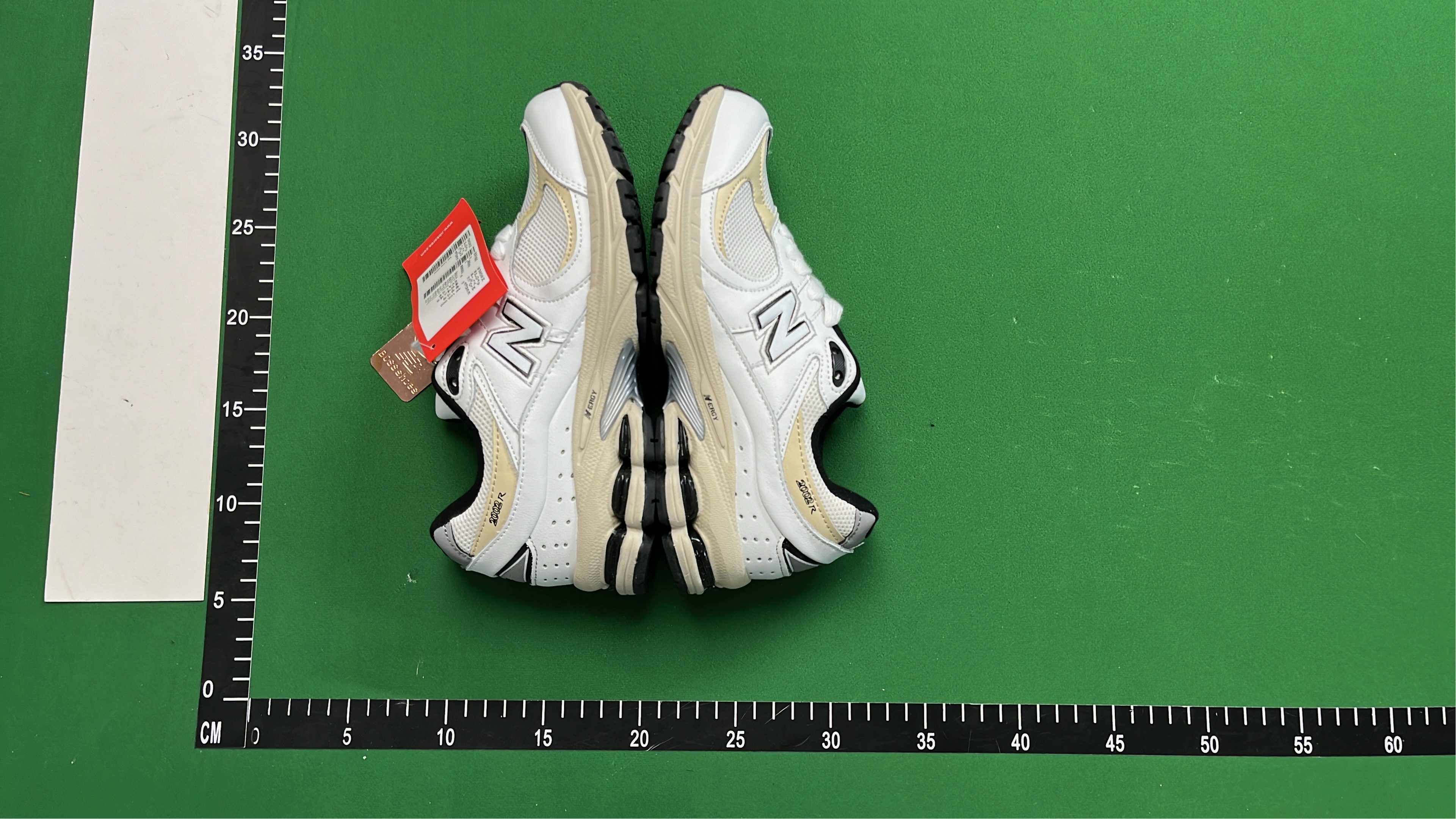 New Balance 2002R Running Shoes - Classic Comfort & Support