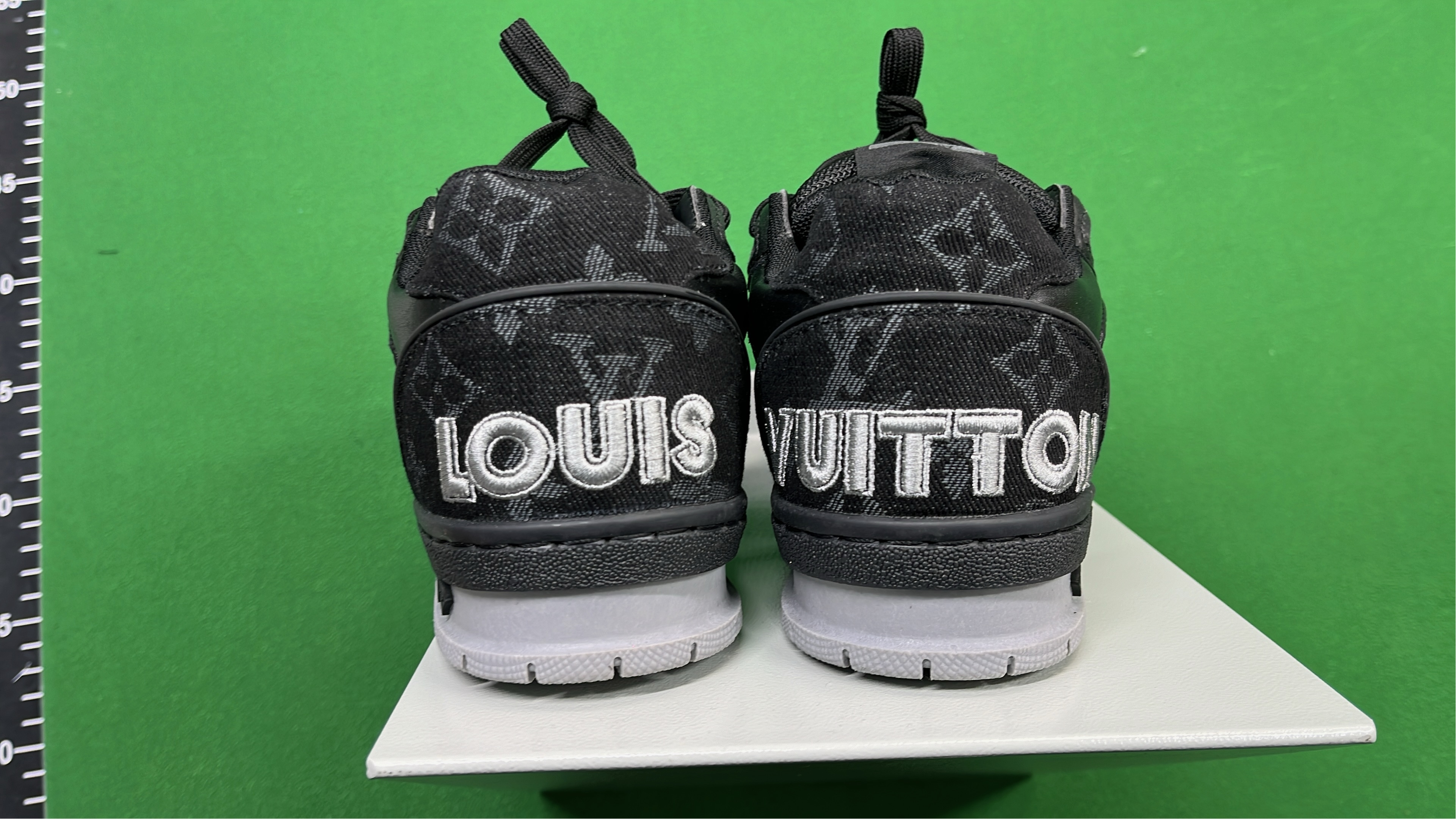 Louis Vuitton x Nike Air Force 1 LV Trainer Sneakers