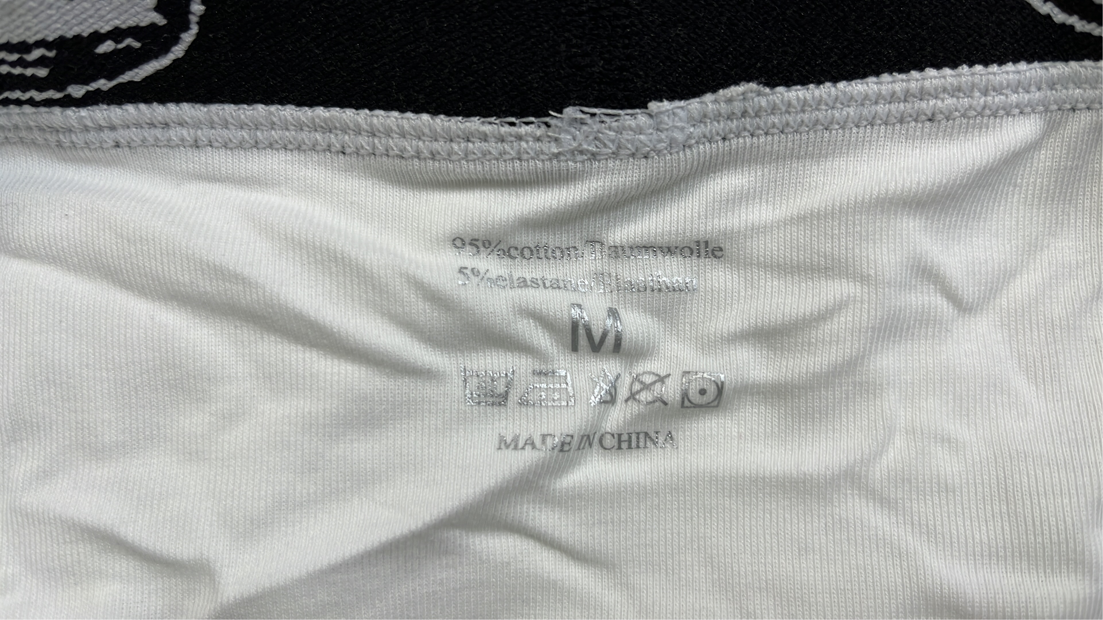 Authentic Classique Beanie - White with Star Design