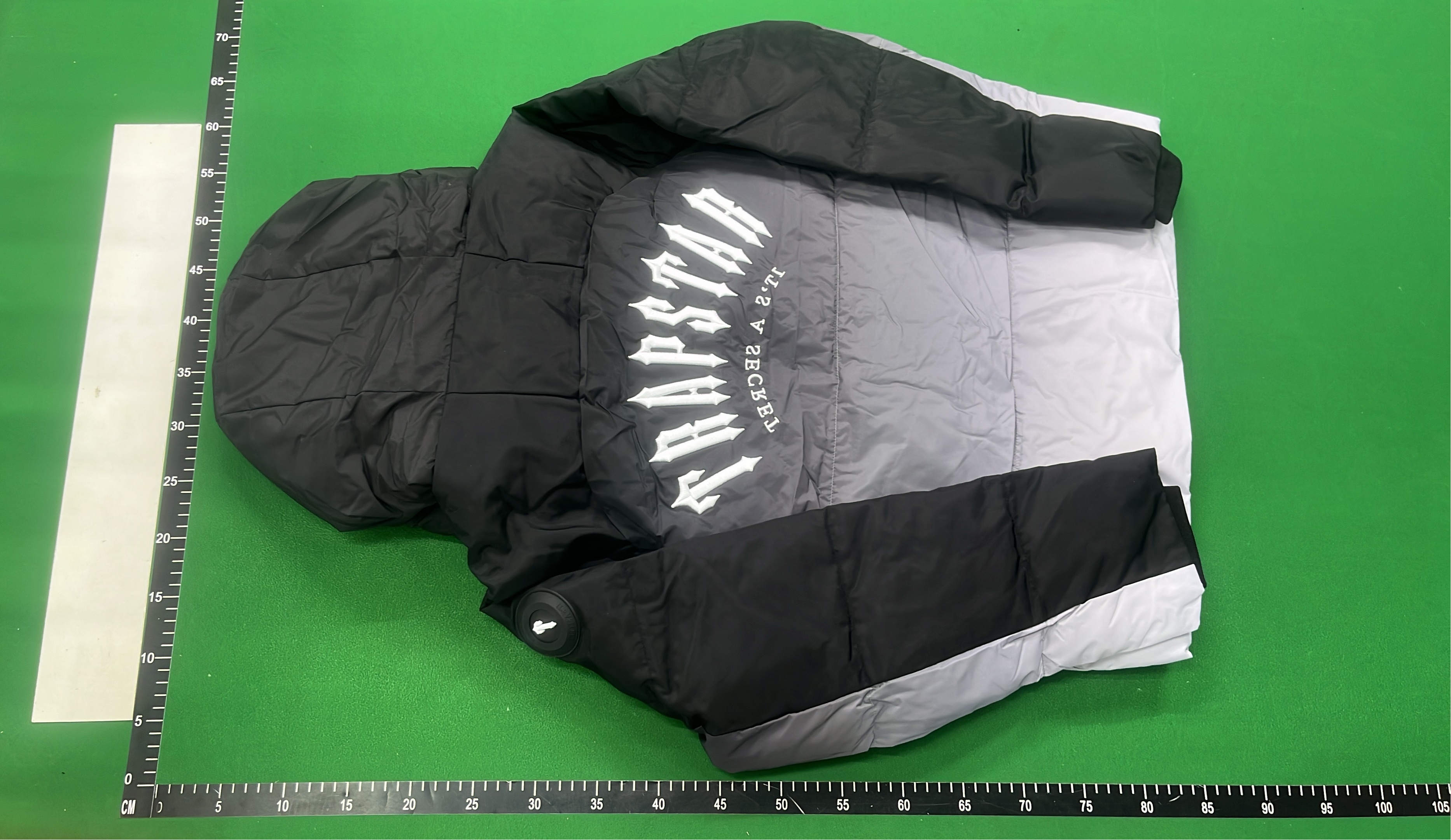 Gradient Color Block Hooded Puffer Jacket for Men