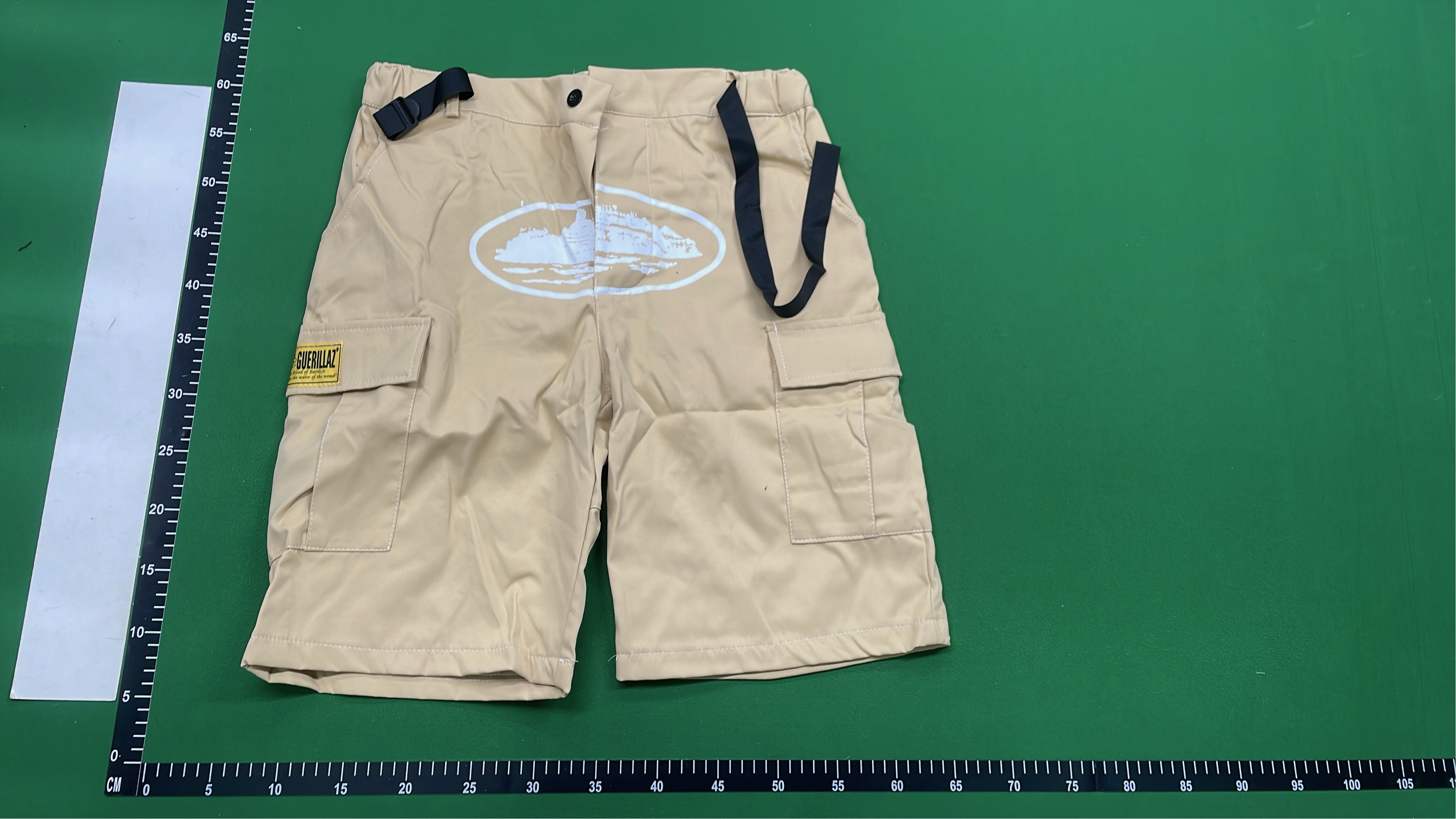 Colorful Logo Print Men's Shorts - Casual Sporty Design